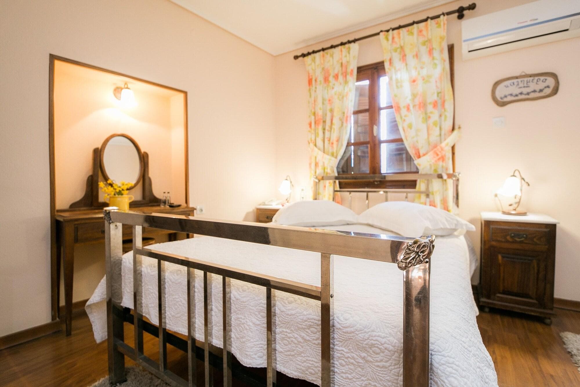 Kritsa Gastronomy Hotel, Room