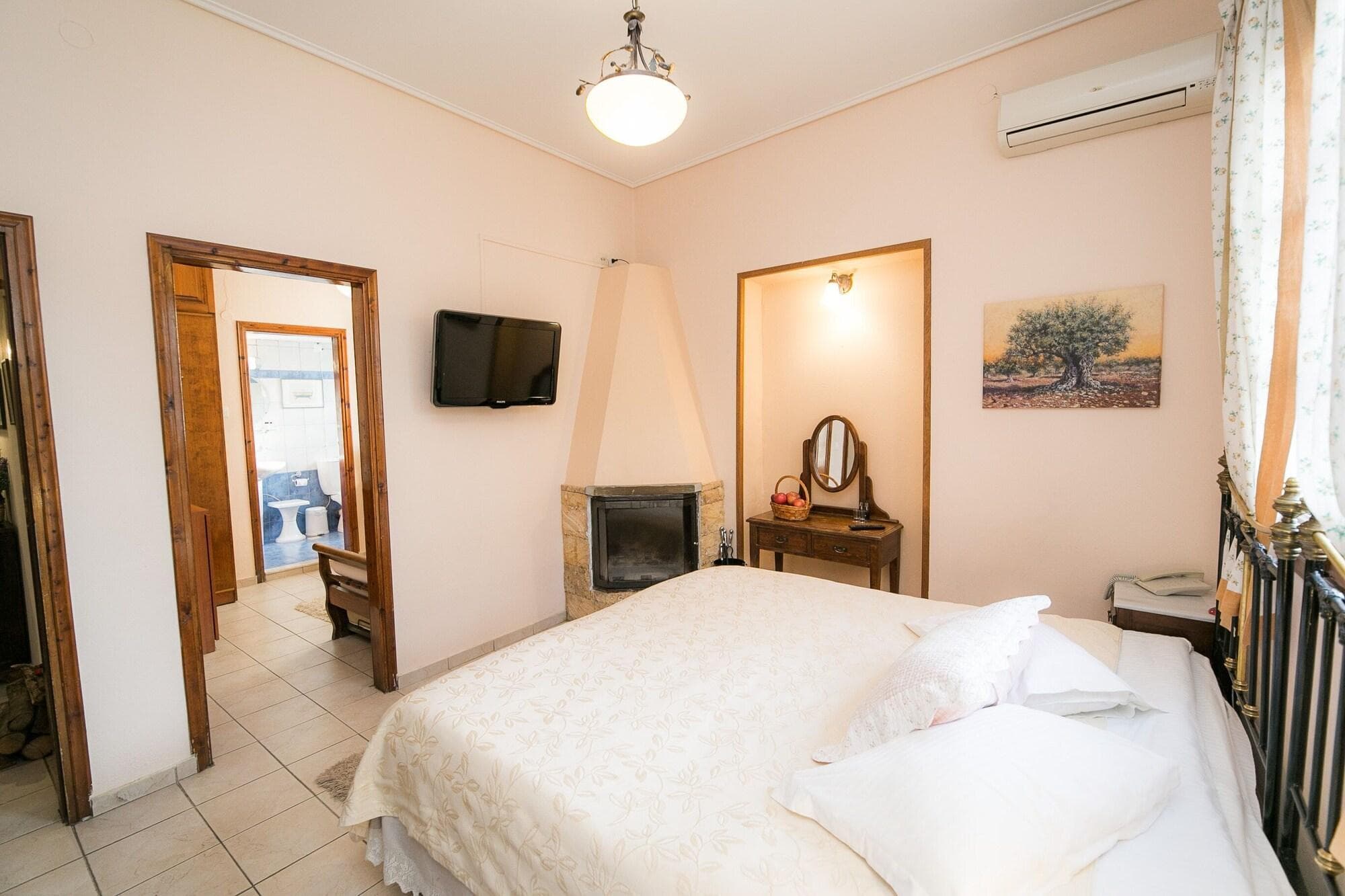 Kritsa Gastronomy Hotel, Room