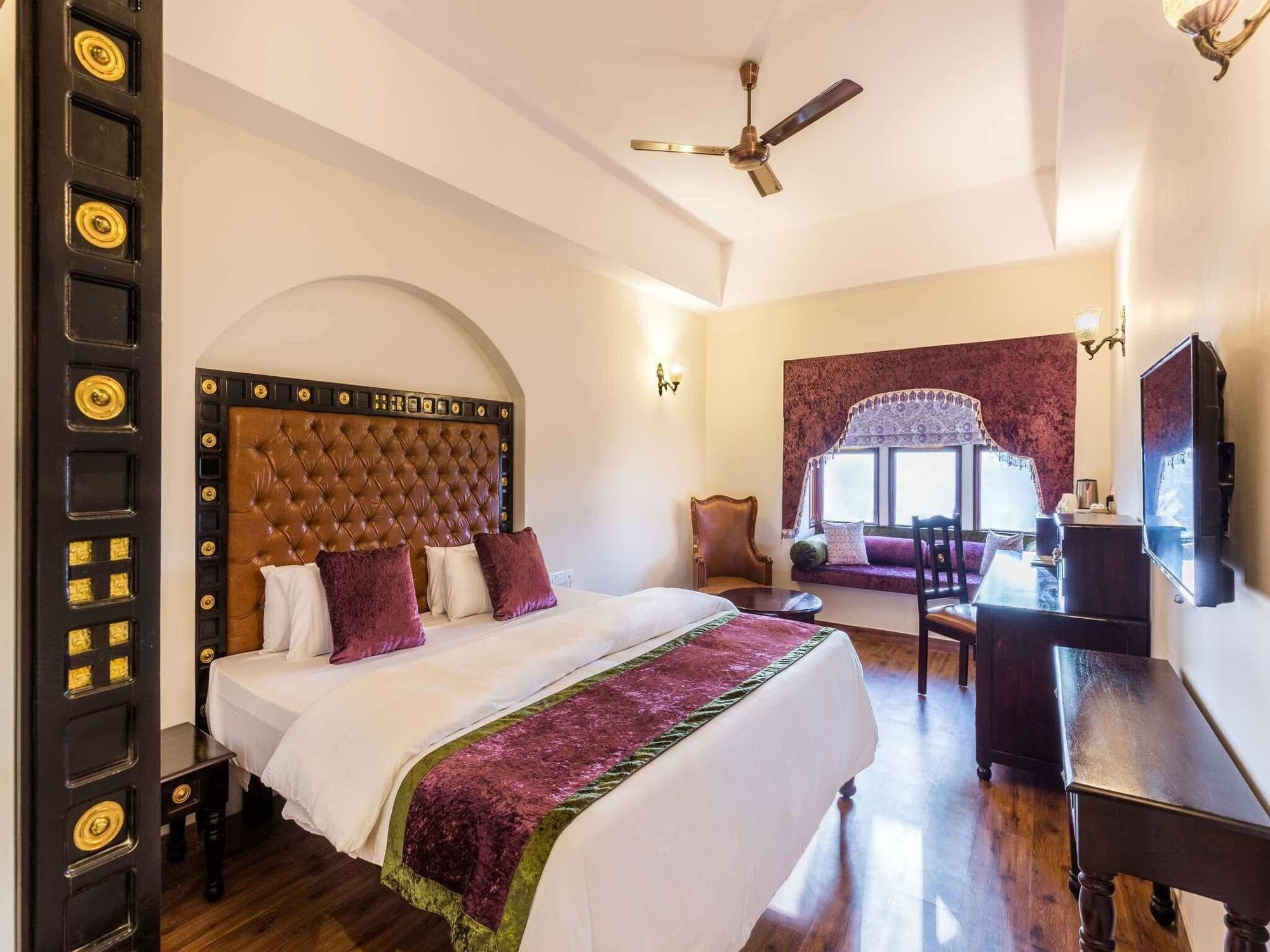 Sairafort Sarovar Portico, Room