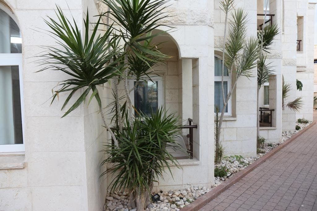 Acco Beach Hotel, General view