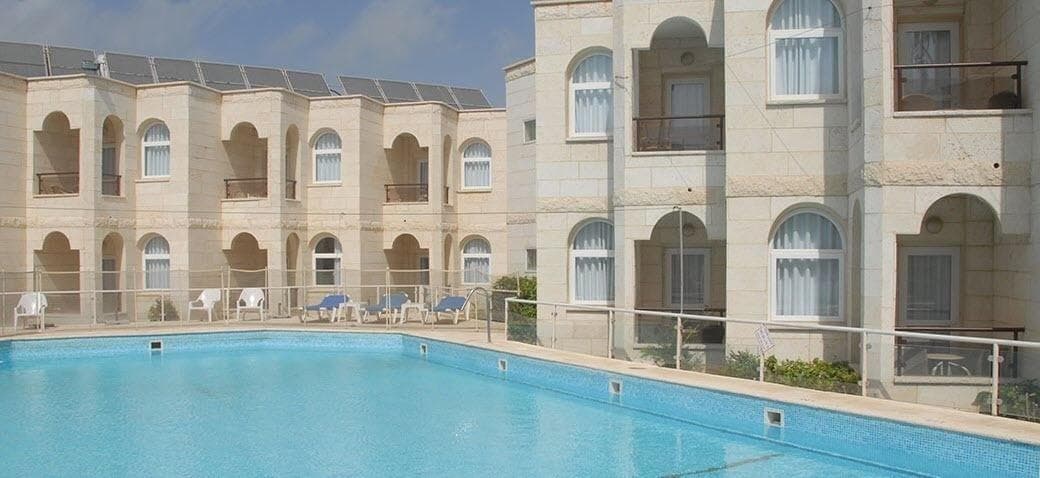 Acco Beach Hotel, Sports and Entertainment