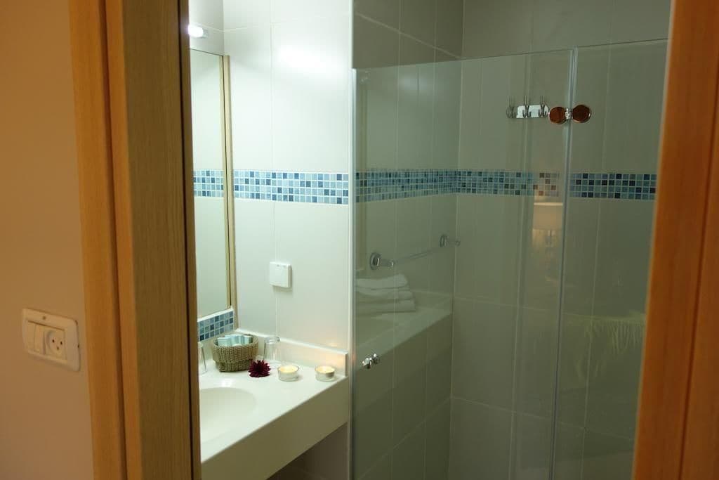 Acco Beach Hotel, Room