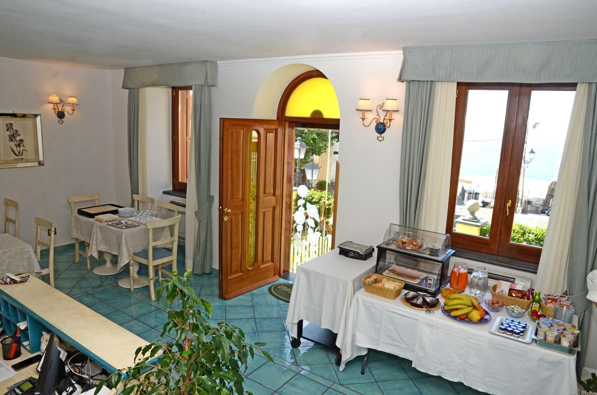 Villa Maria, Restaurant