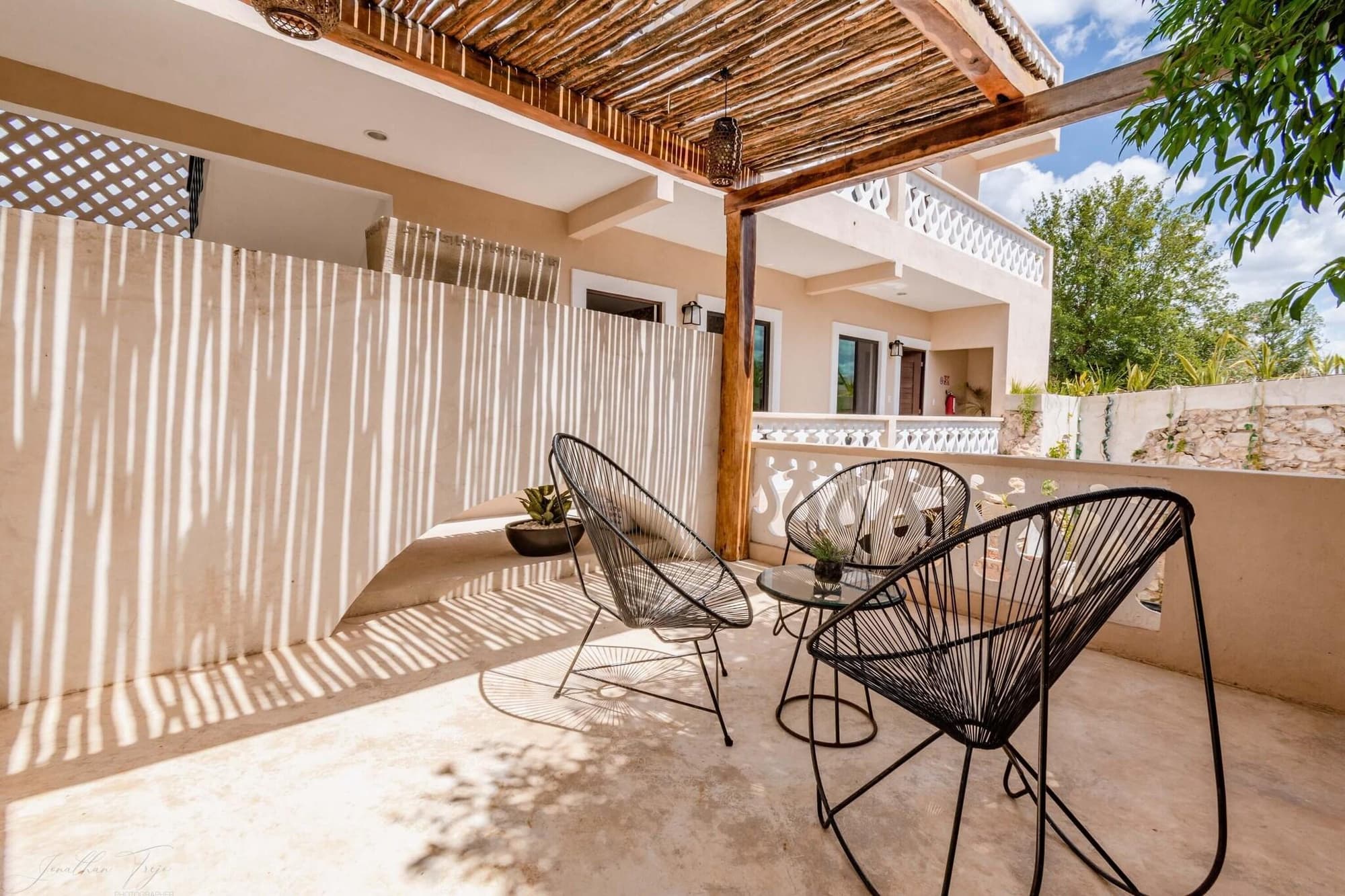 Hotel Colonial Zaci By Guruhotel, Terrace