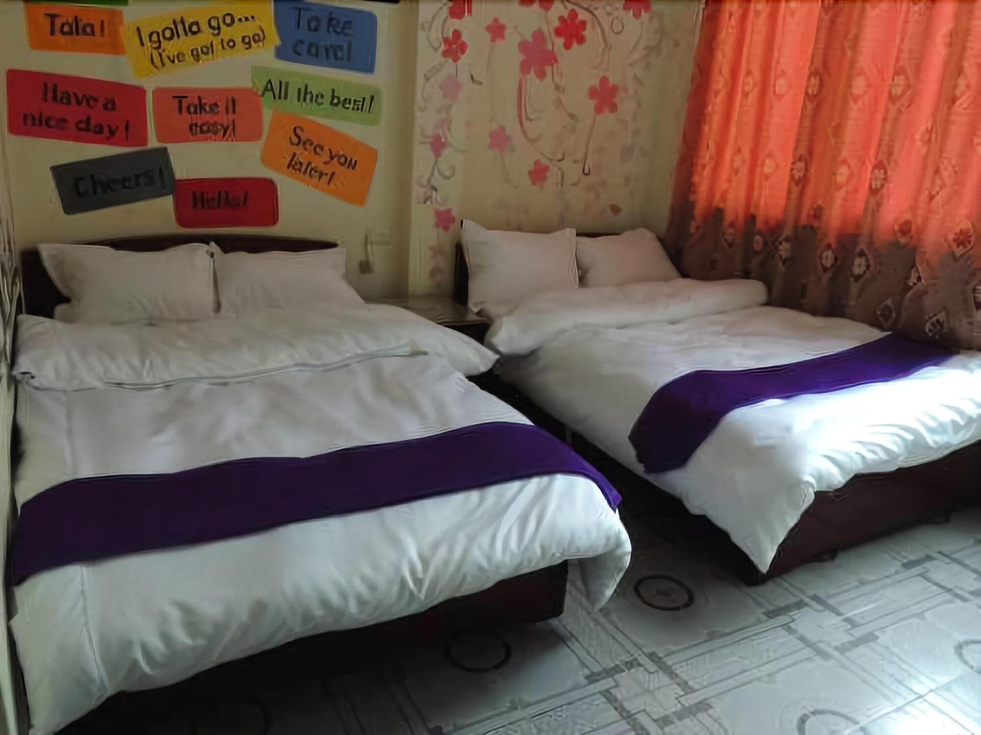 Ha Long Happy Hostel Adults Only, Room