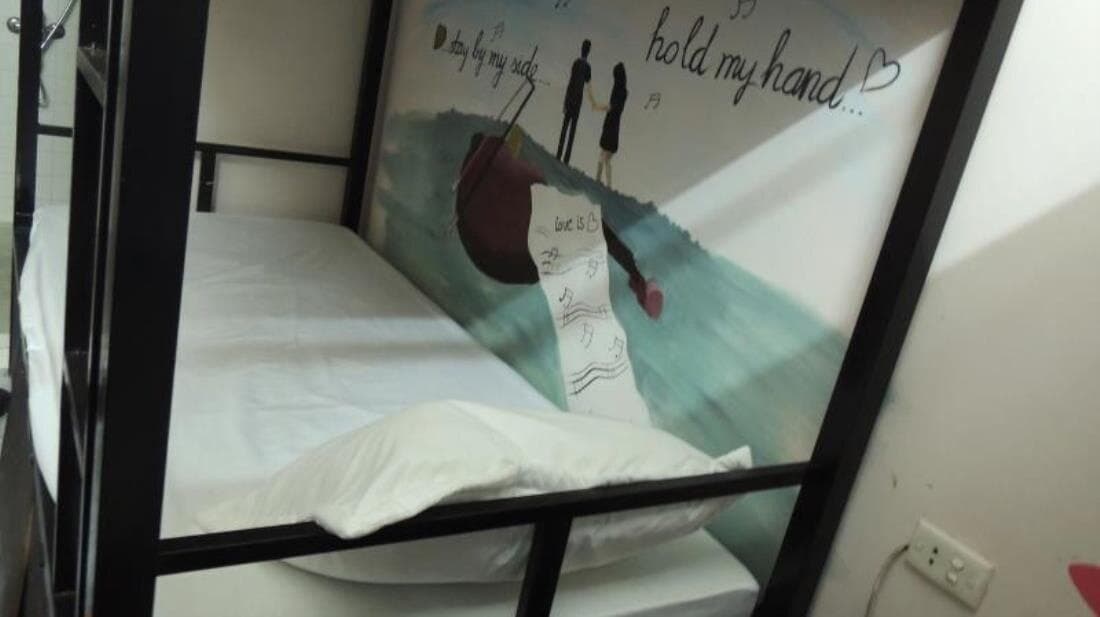 Ha Long Happy Hostel Adults Only, Room