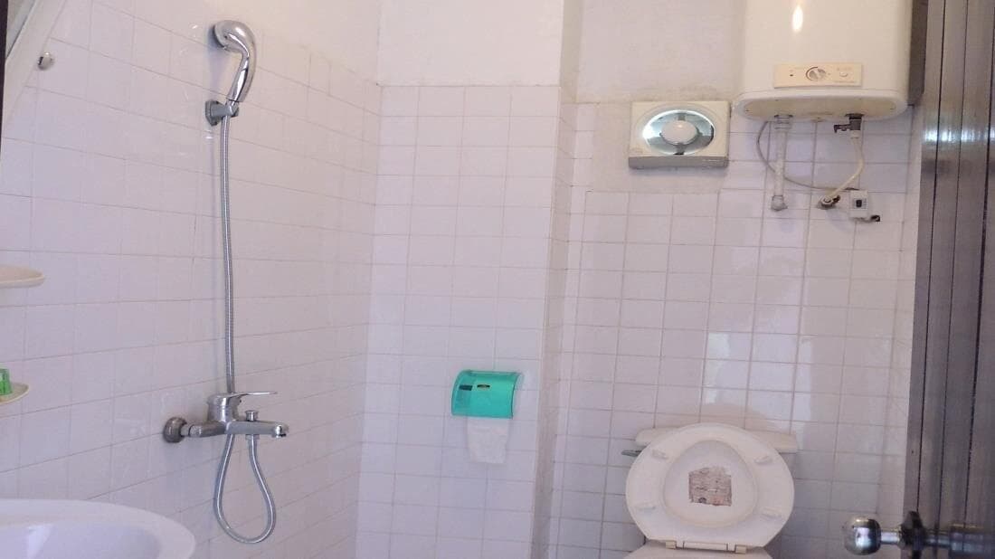 Ha Long Happy Hostel Adults Only, Room