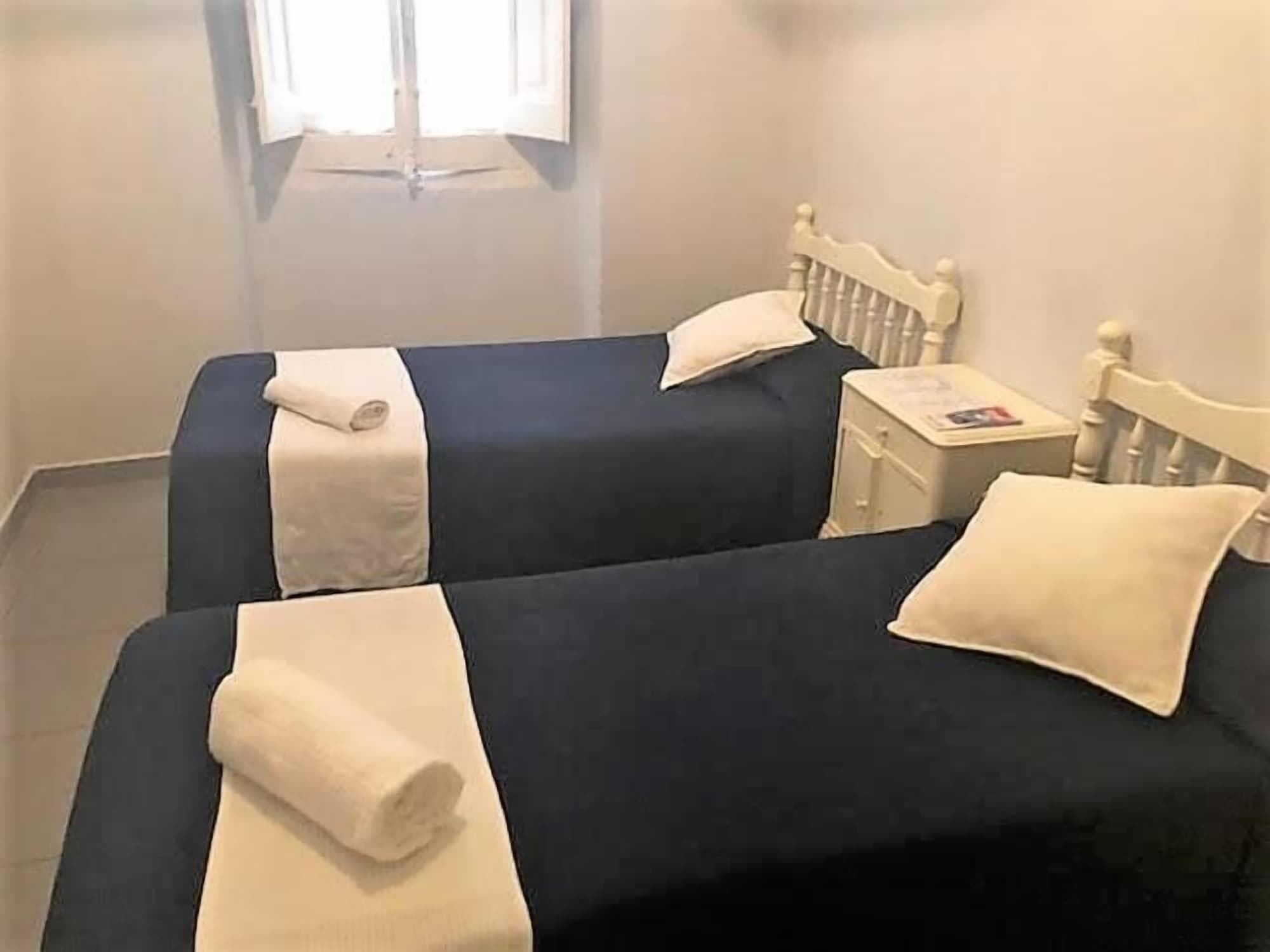 Hostal Parisien, Room