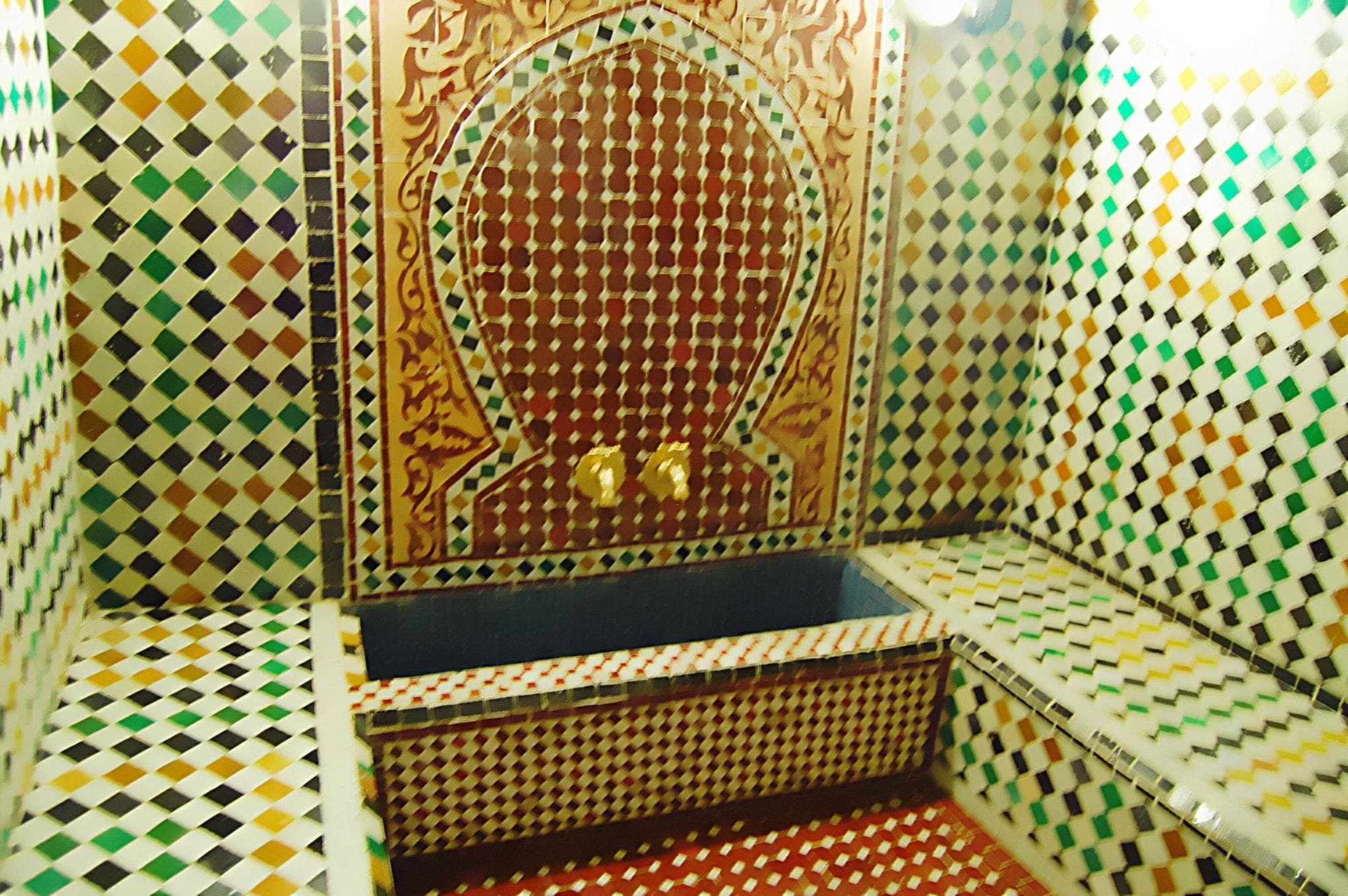 Riad Fes Aicha, Sports and Entertainment