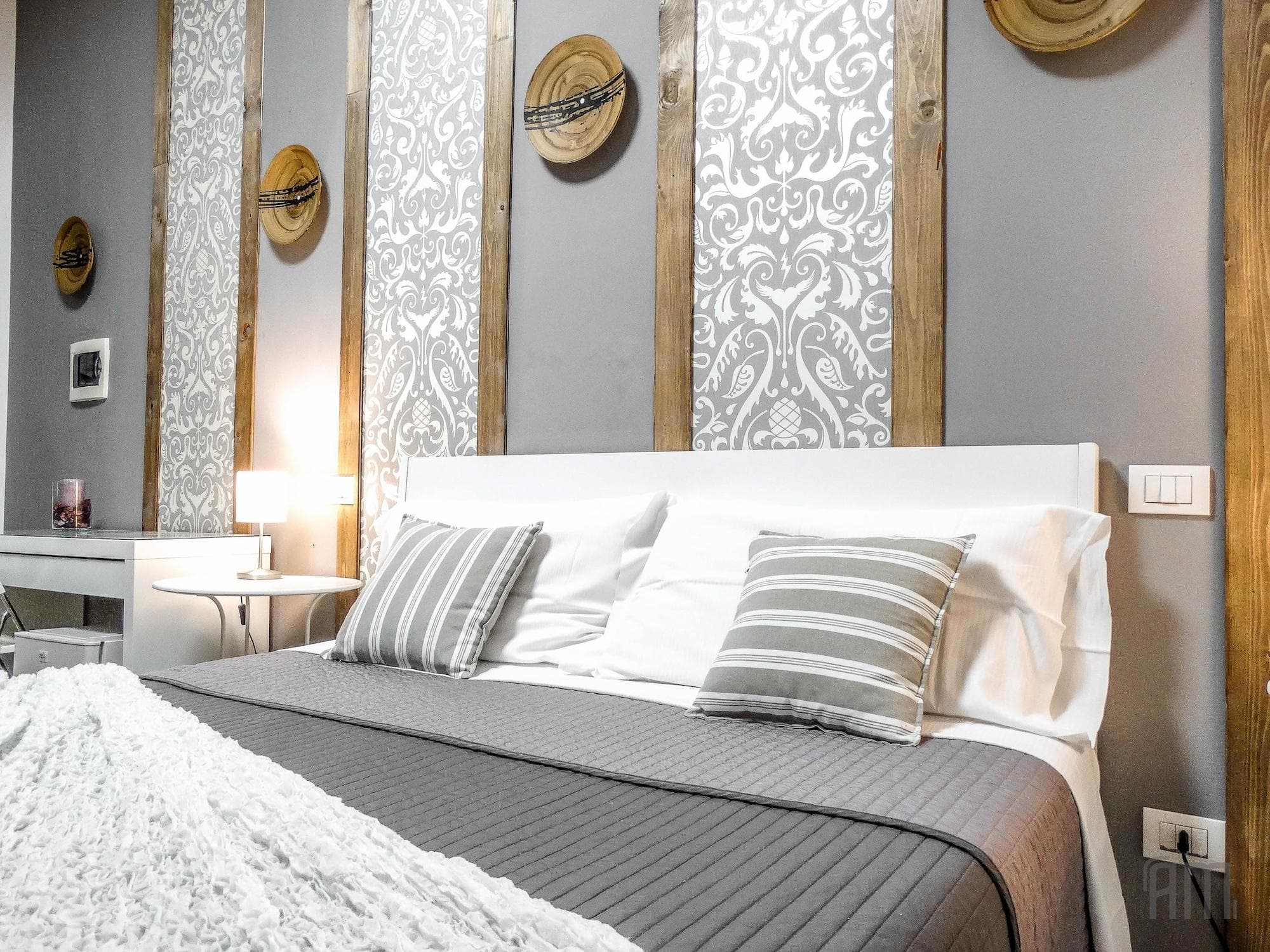 Magic Door Rome, Room