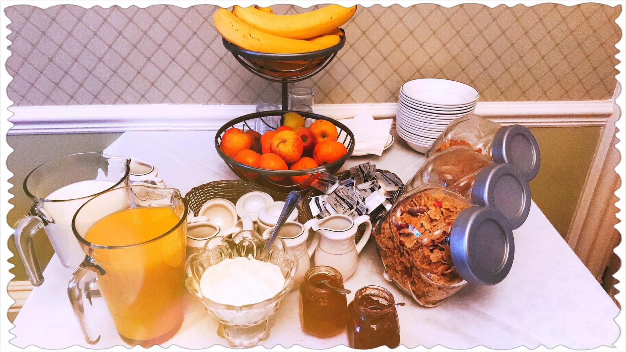 Allison House 16 Guesthouse, Restaurant