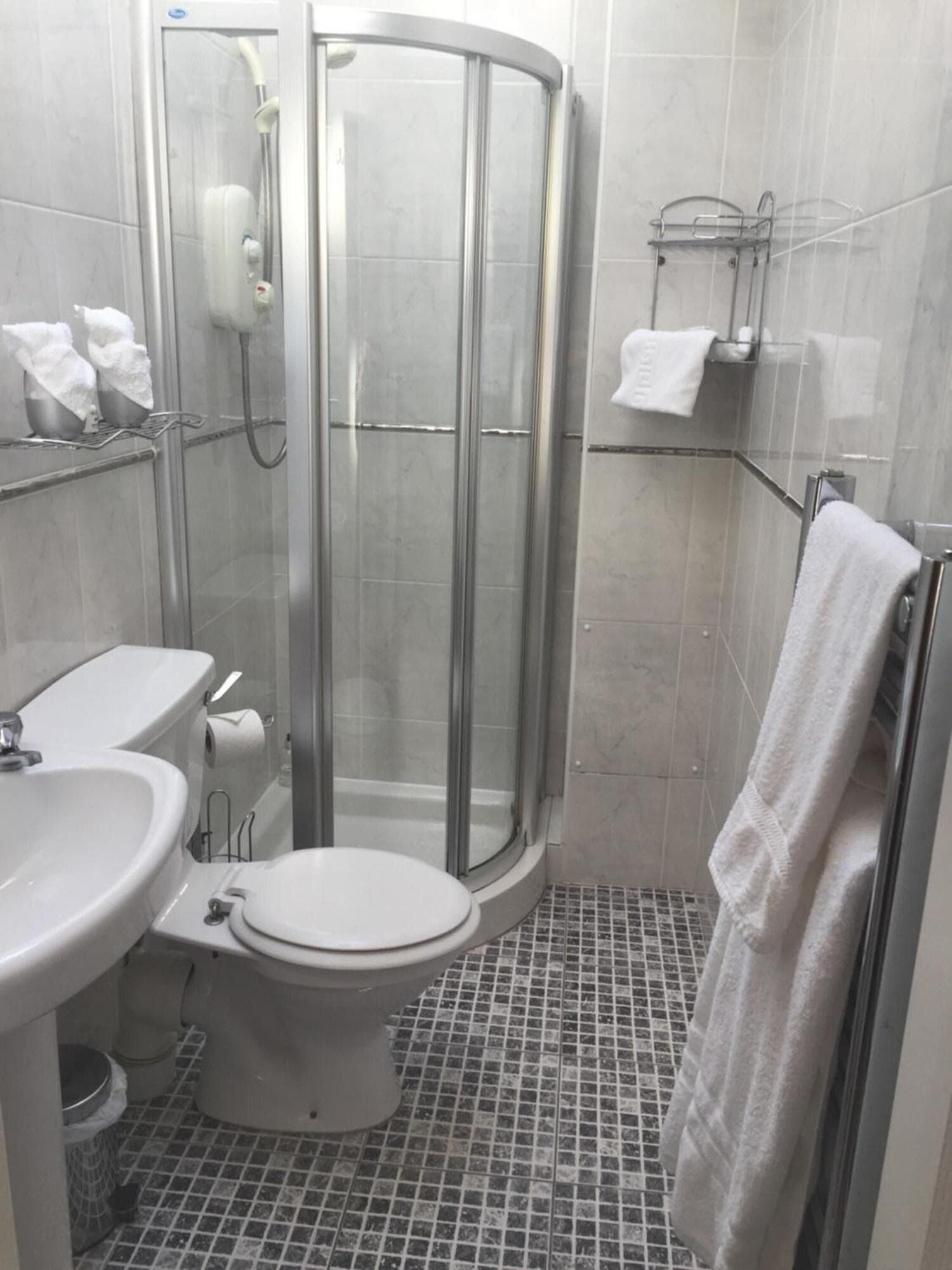 Allison House 16 Guesthouse, Room