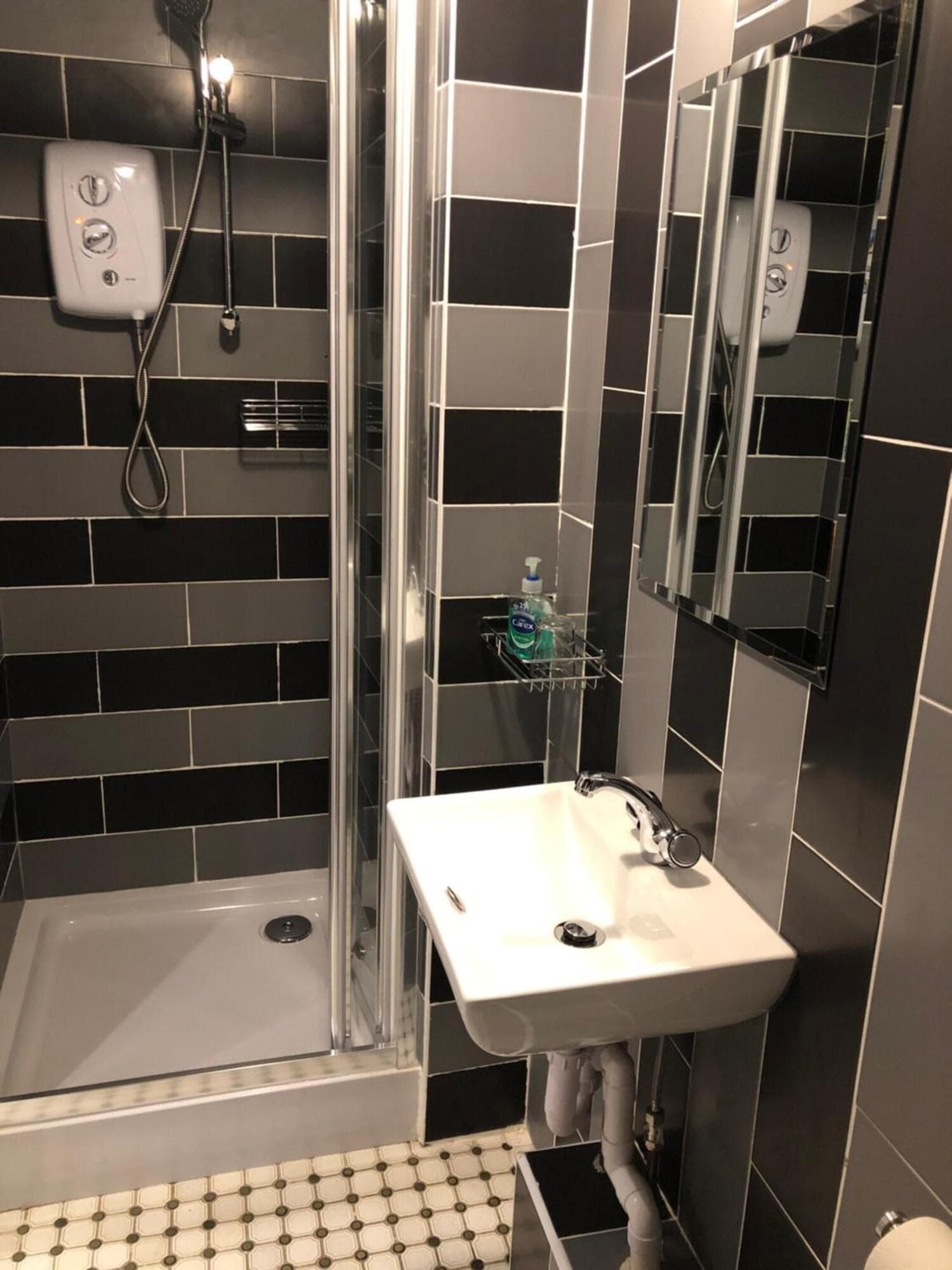 Allison House 16 Guesthouse, Room