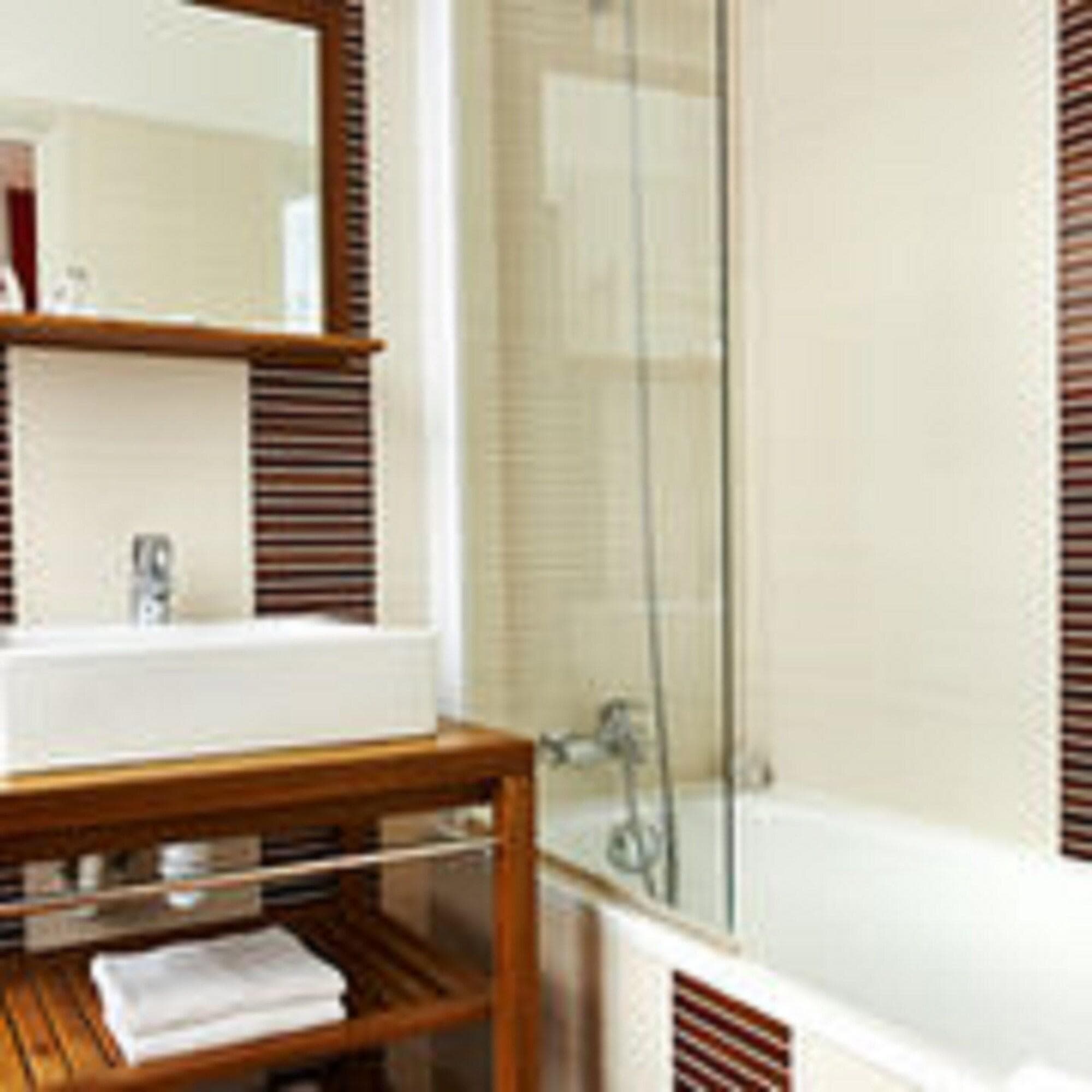 Hôtel Jeanne d'Arc Le Marais, Room