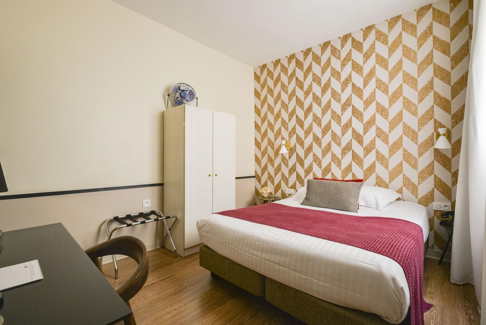 Hôtel Jeanne d'Arc Le Marais, Room
