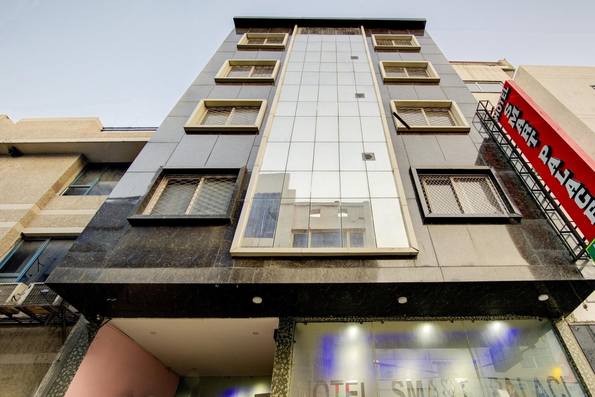 Hotel Smart Palace, General view