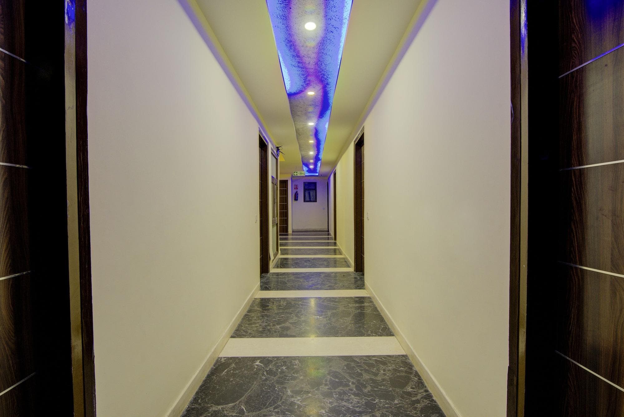 Hotel Smart Palace, Lobby