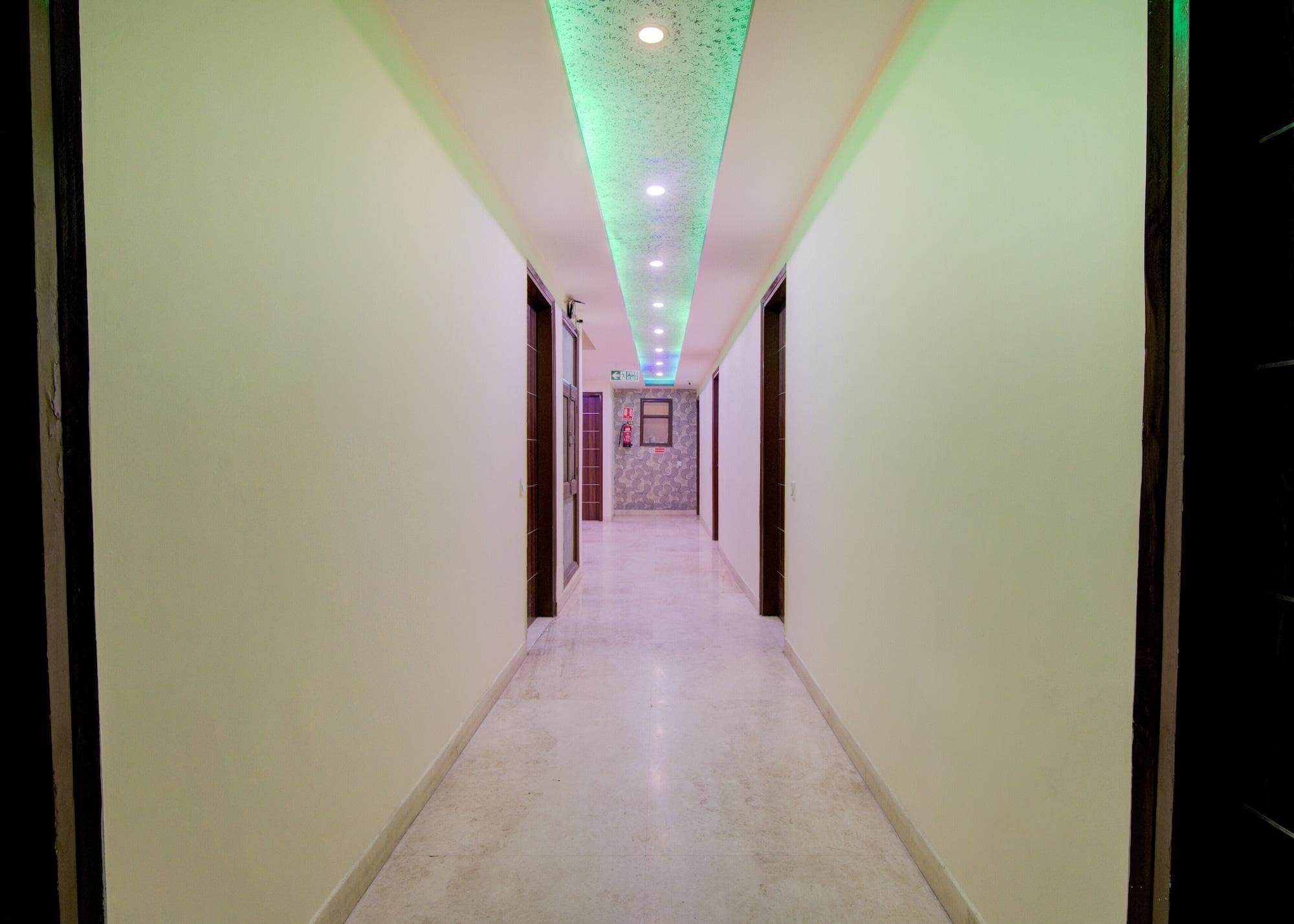 Hotel Smart Palace, Lobby