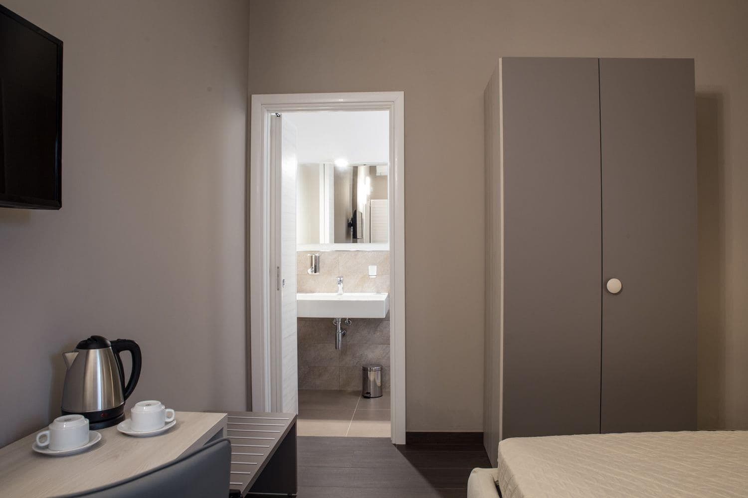 Bhagya Gallipoli Rooms & Suites, Room