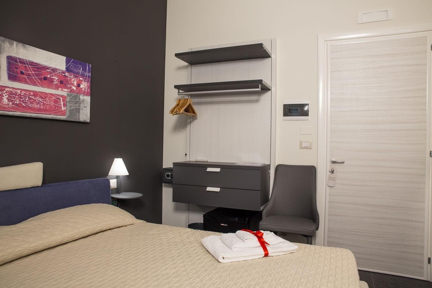 Bhagya Gallipoli Rooms & Suites, Room