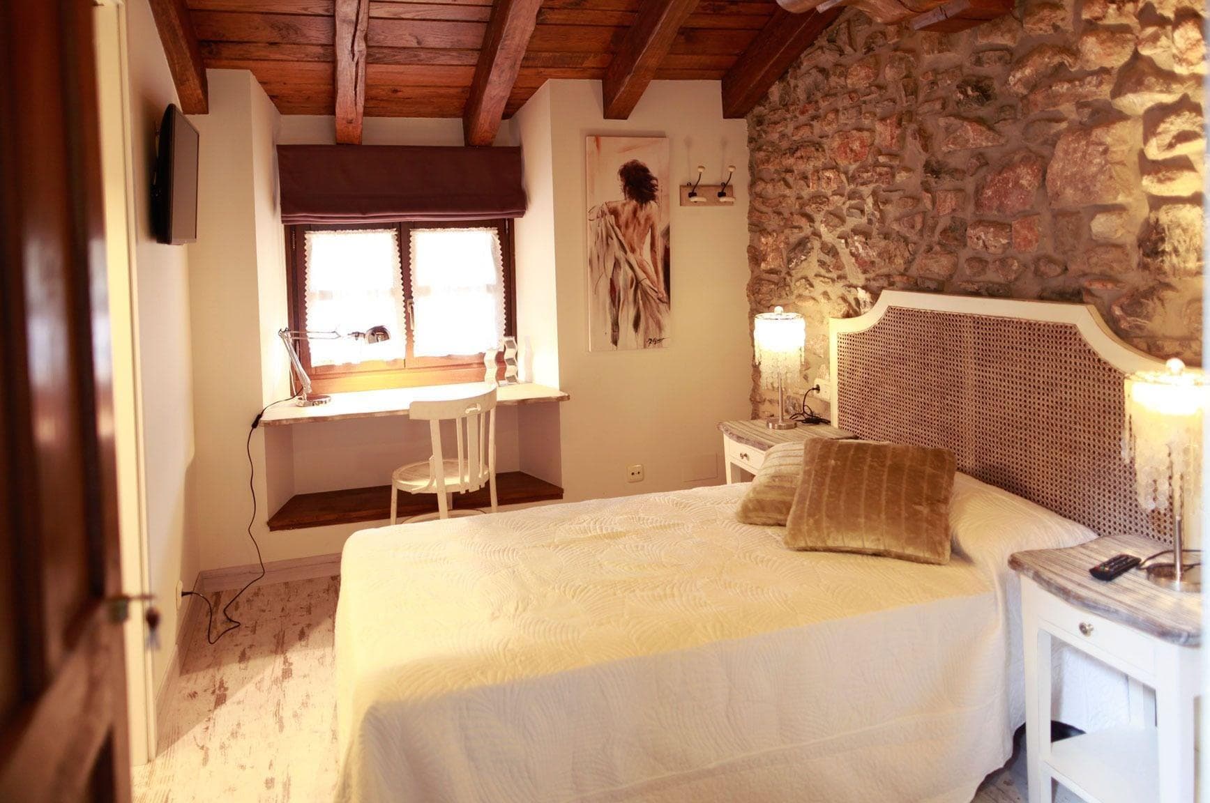 Urkulu Landetxea, Room