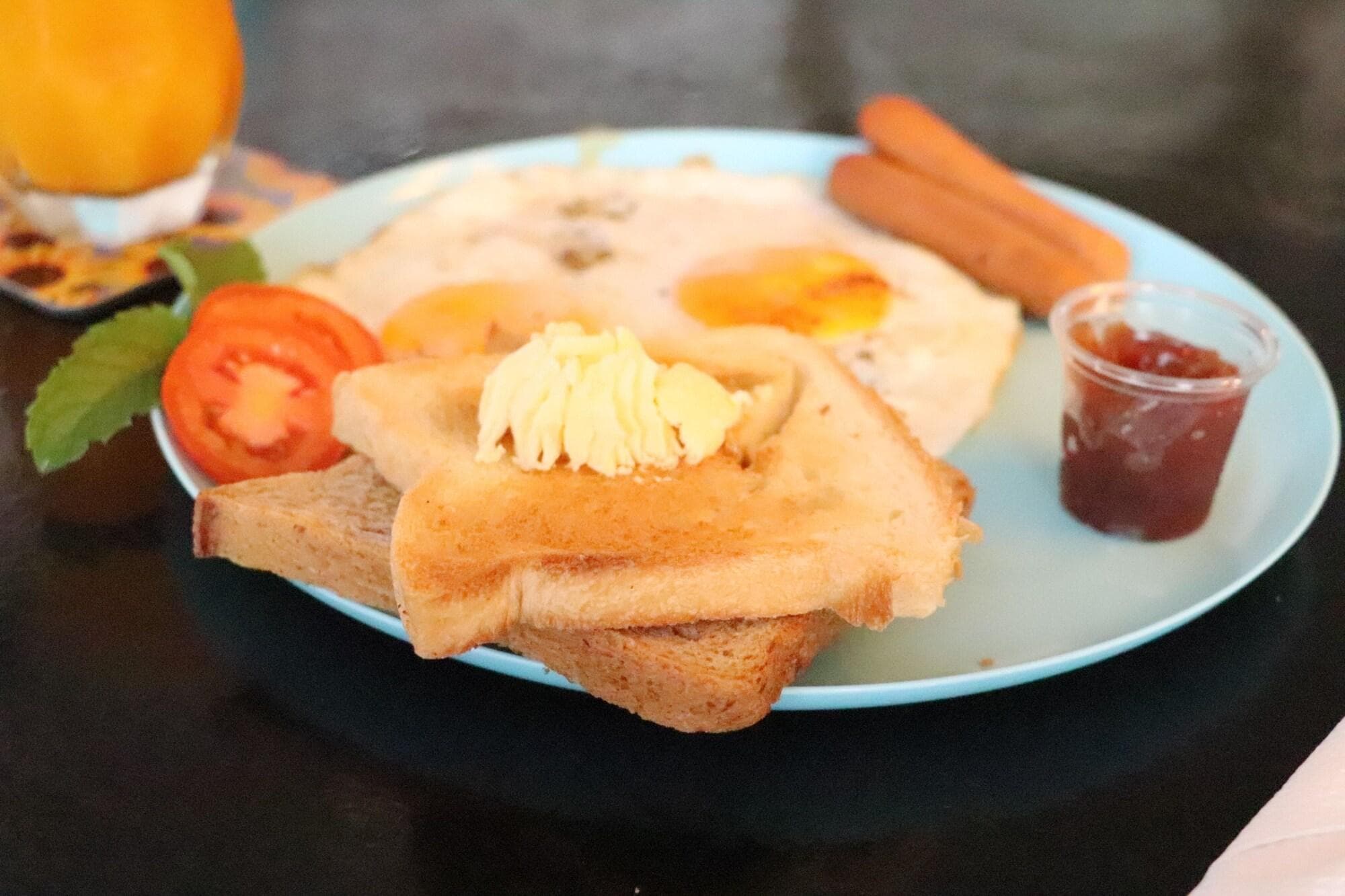 Miracle City Inn Hostel, Restaurant