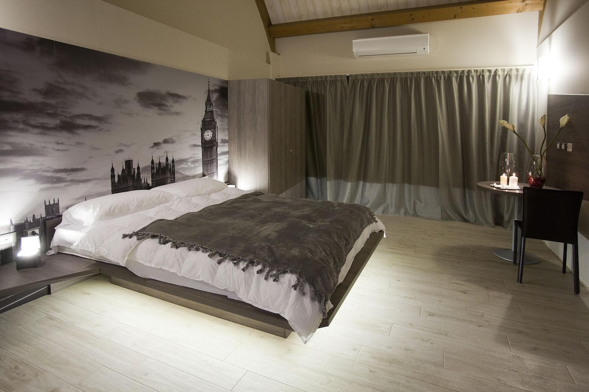 Seven Rooms Milano, Room