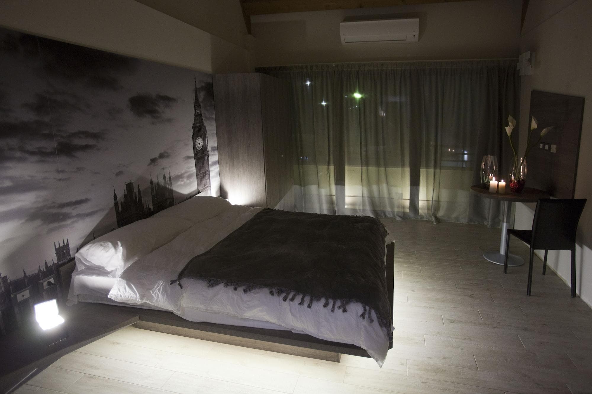 Seven Rooms Milano, Room