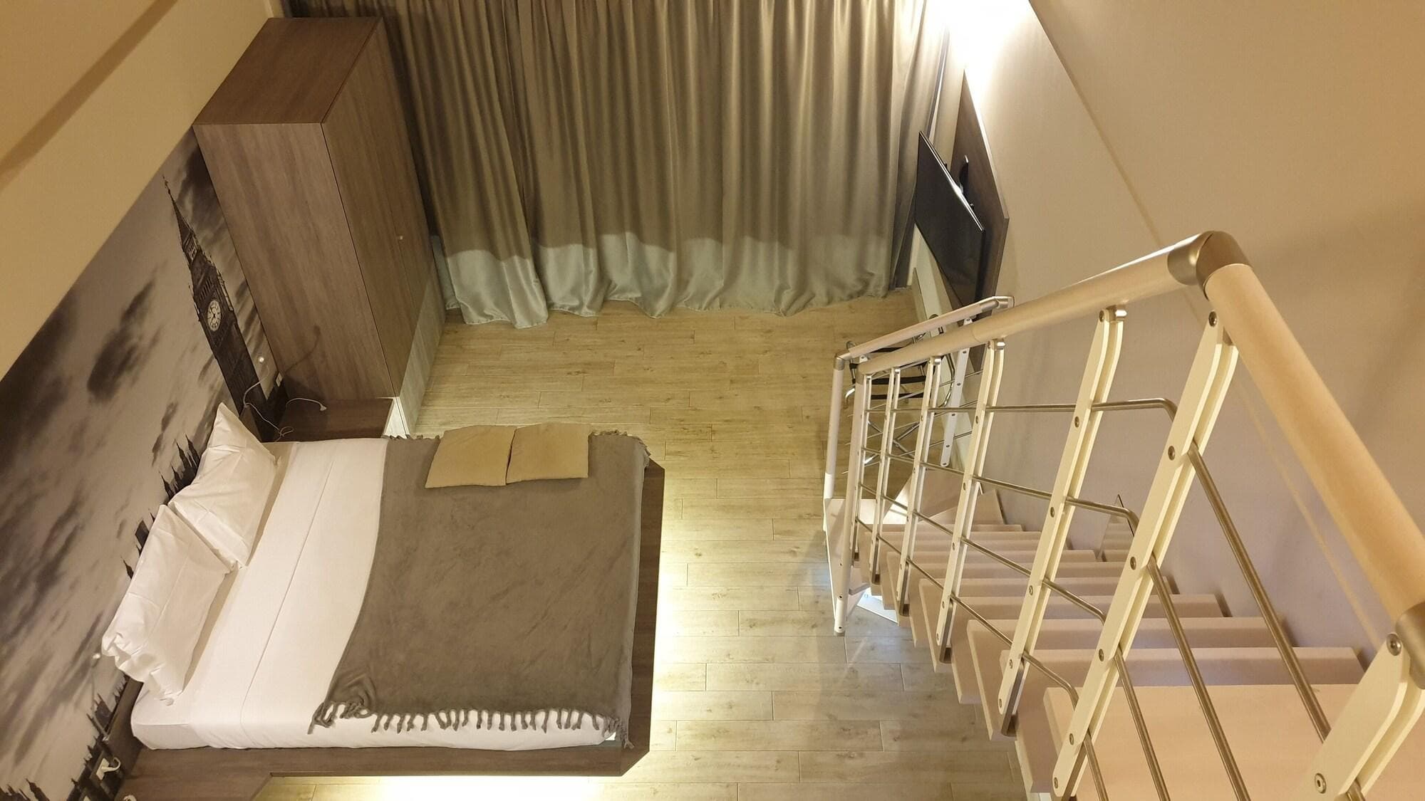 Seven Rooms Milano, Room