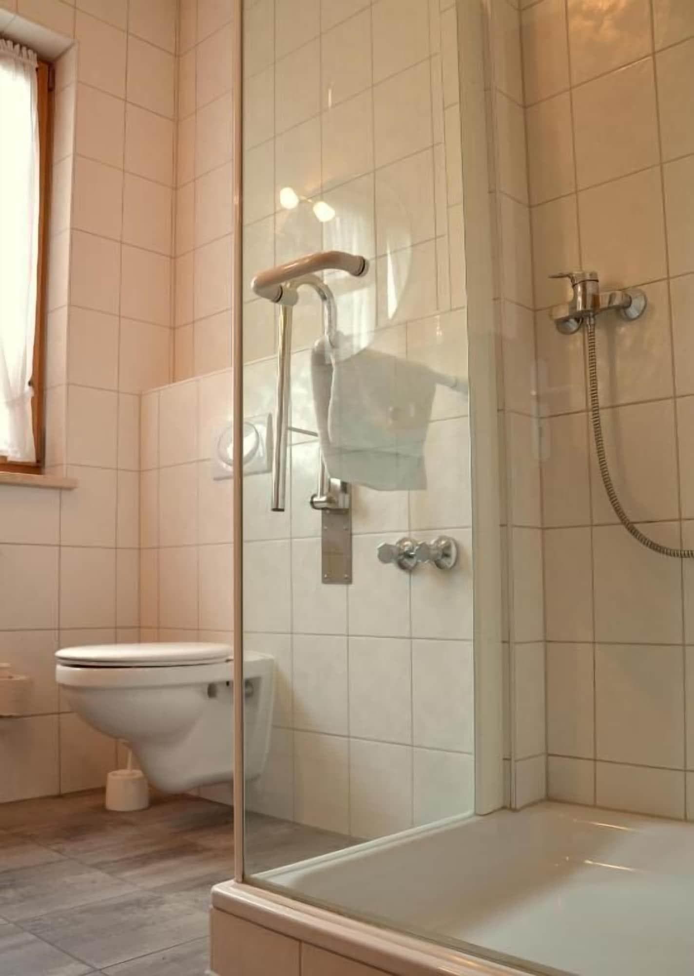 Gasthof Esterer, Room