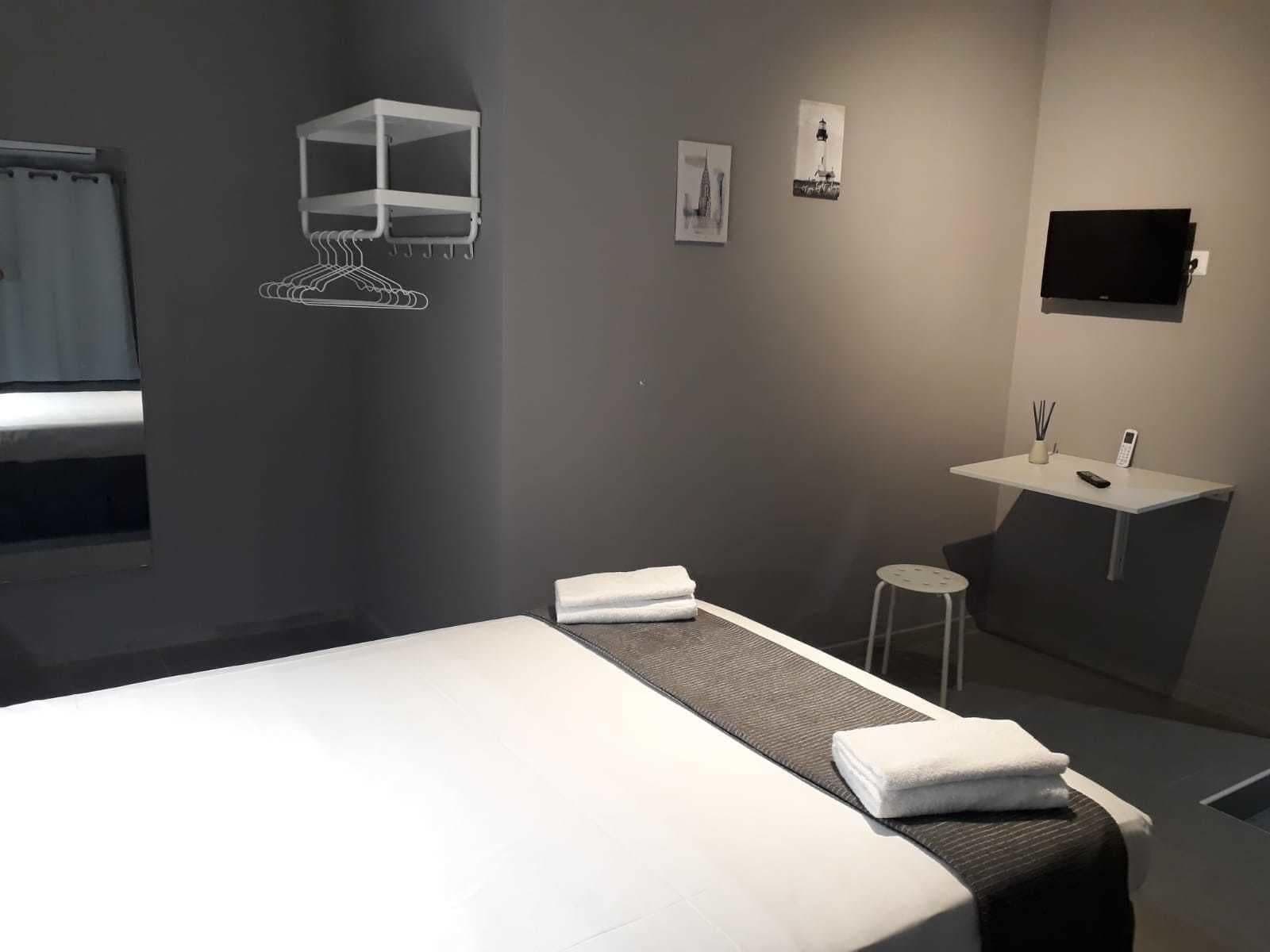 Living Bed And Breakfast, Room