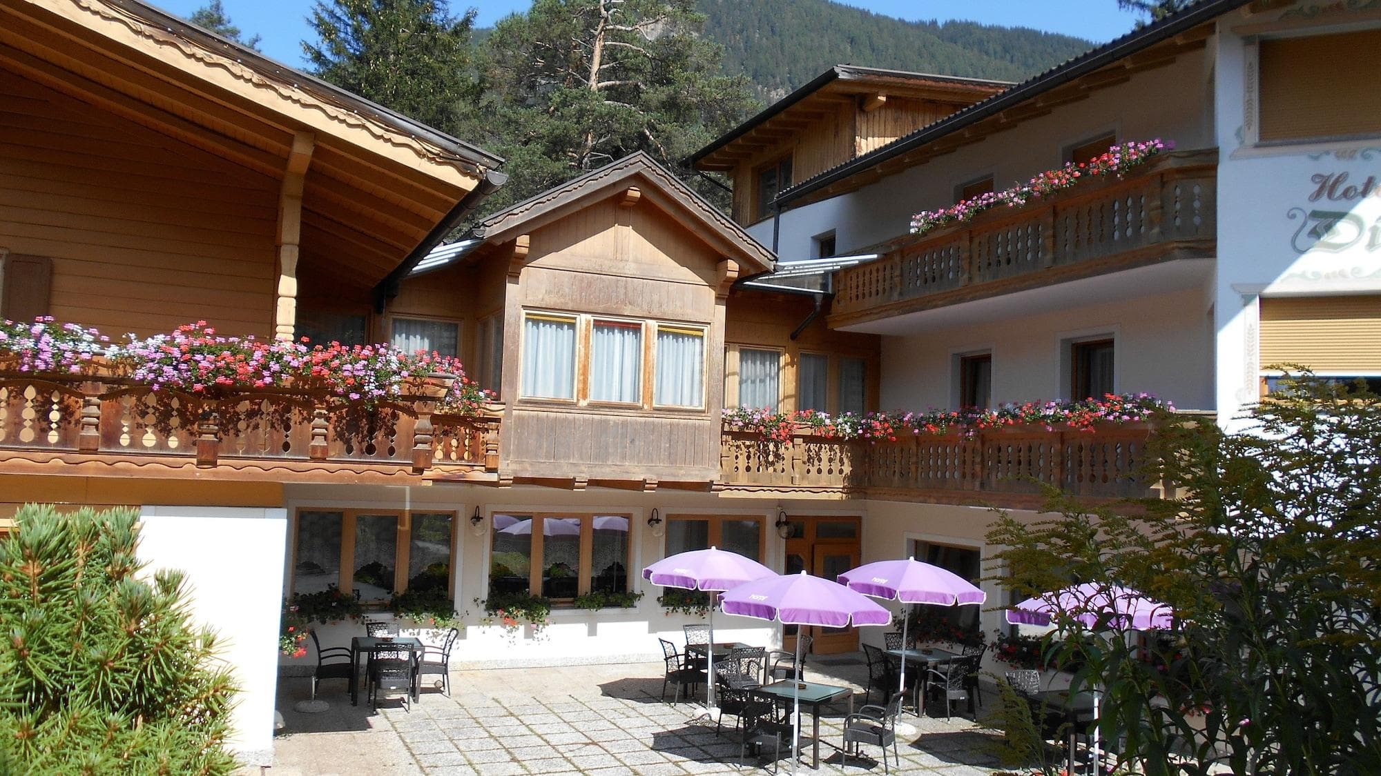 Chalet Hotel Diamant, Terrace