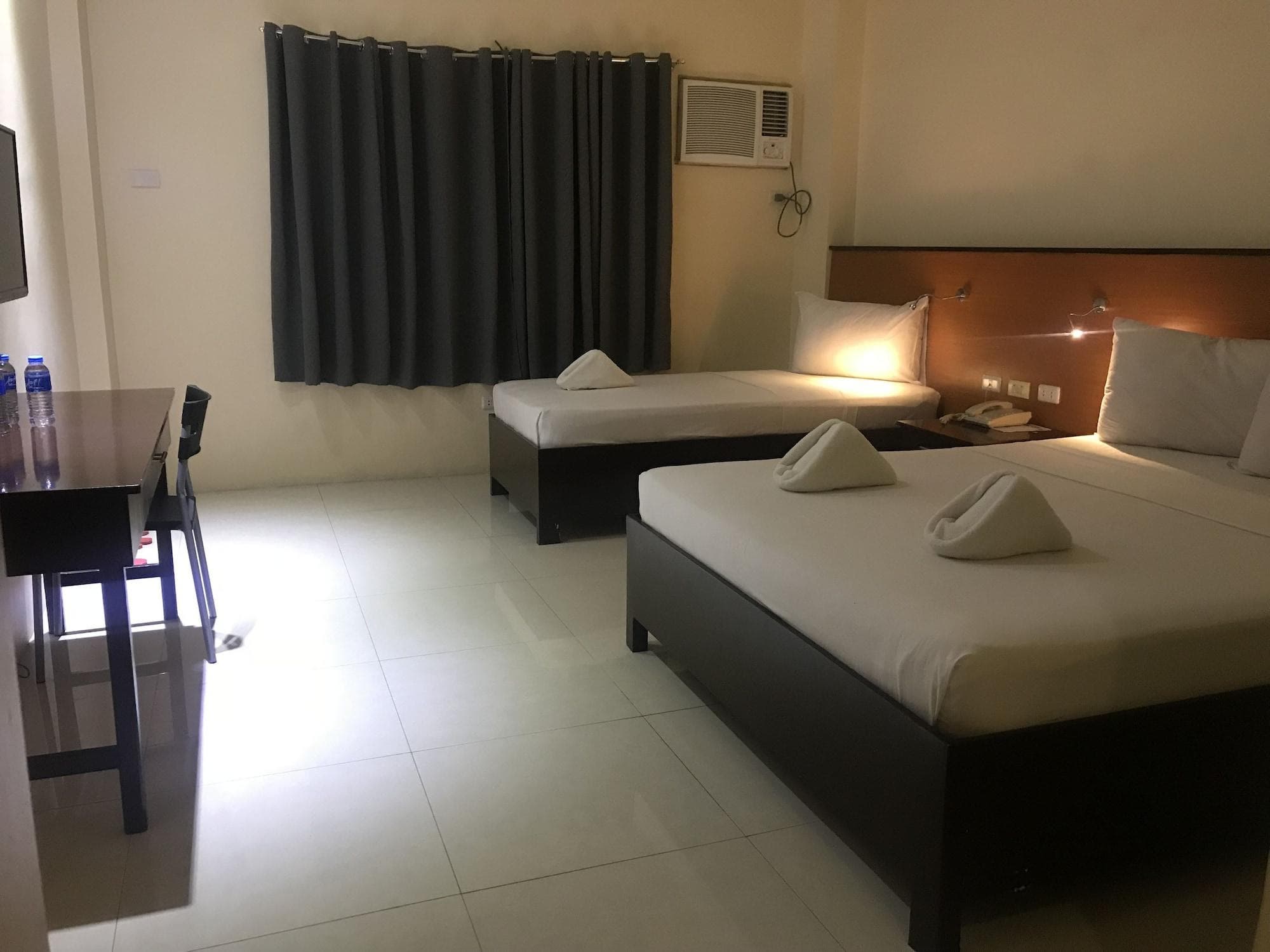 Krishatel Leisure Inn, Room