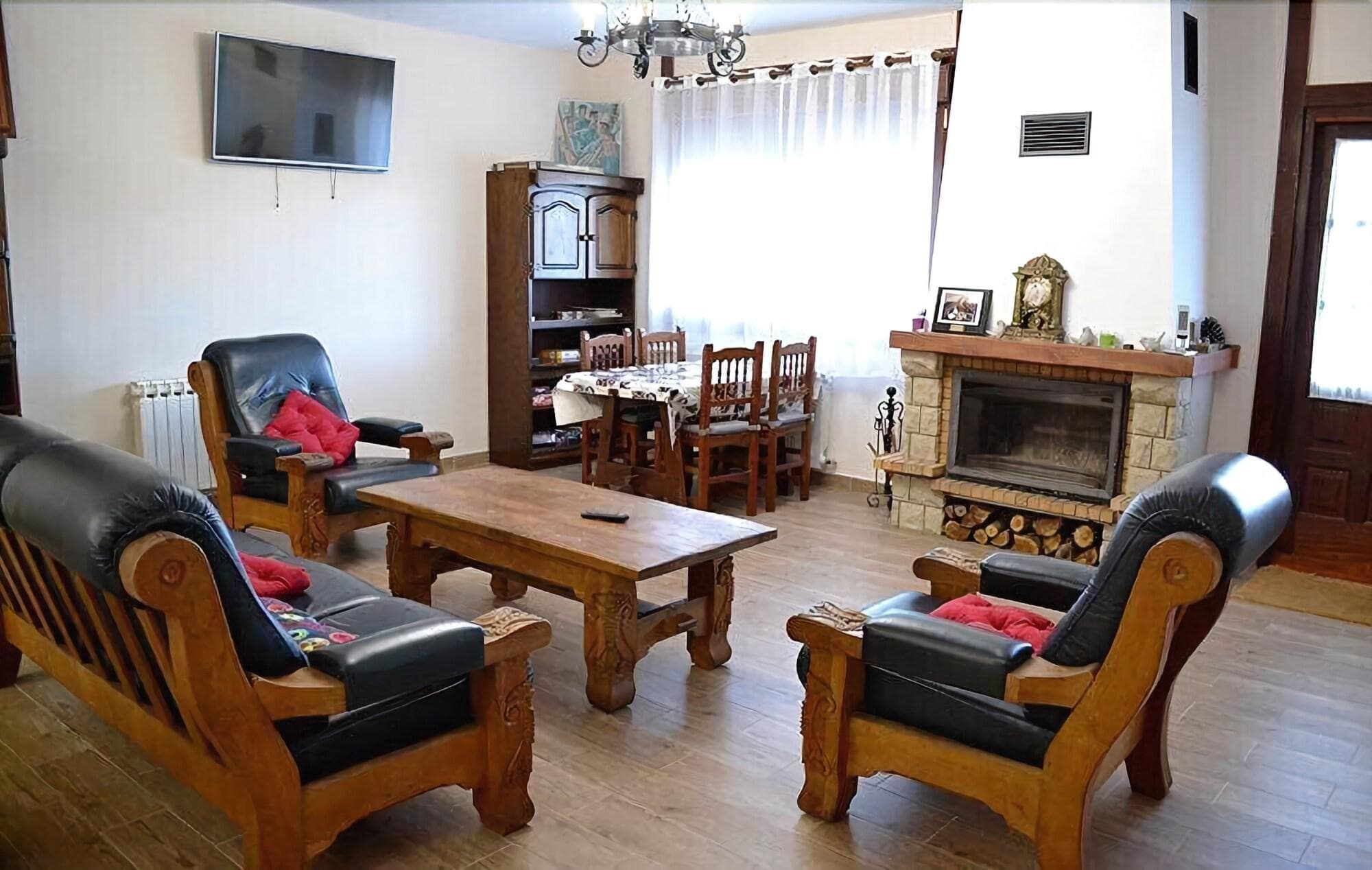 Atxispe Etxea, Lobby