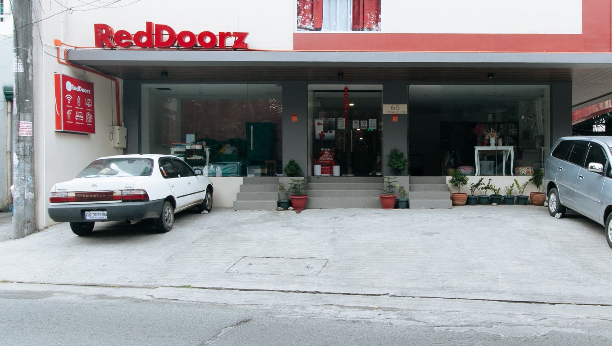 RedDoorz near Fernwoods Garden Quezon City, General view