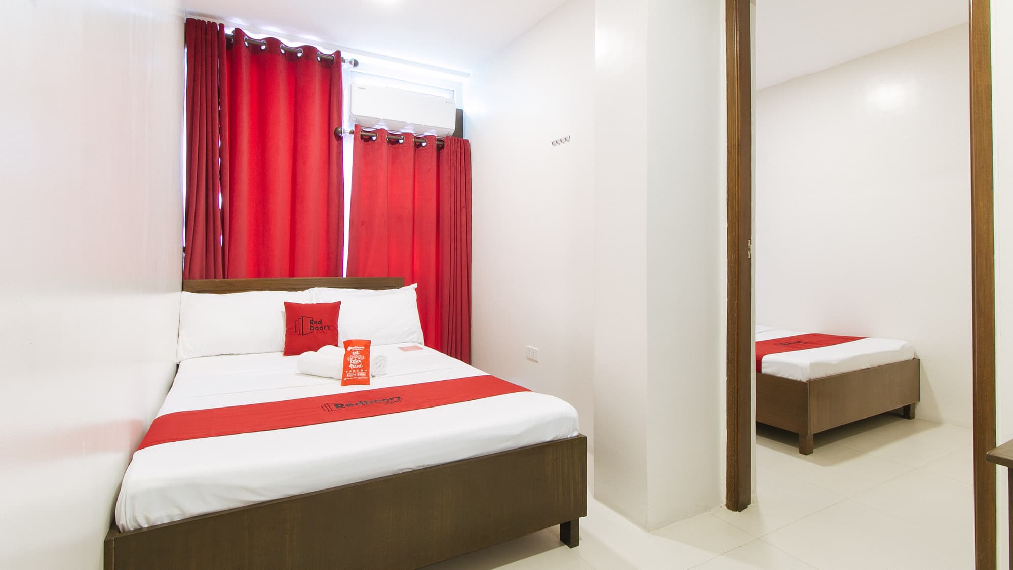 RedDoorz near Fernwoods Garden Quezon City, Room