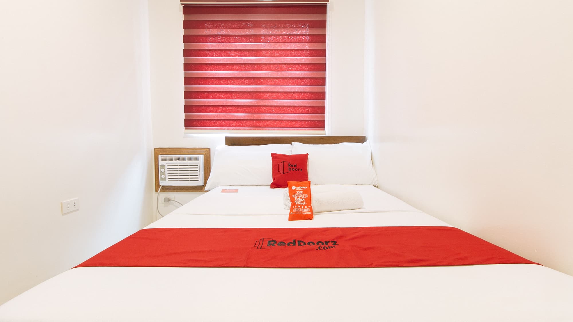 RedDoorz near Fernwoods Garden Quezon City, Room