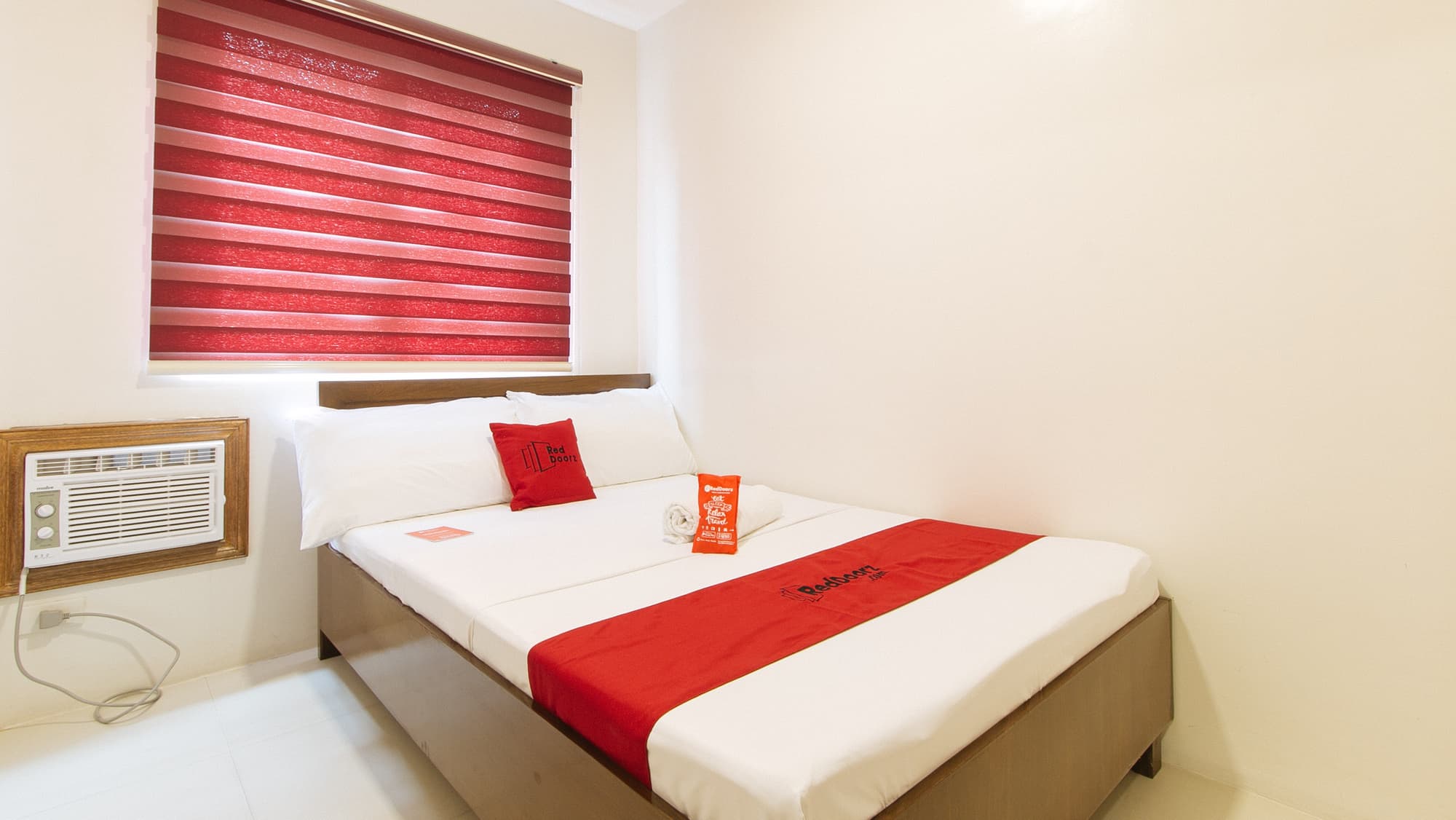 RedDoorz near Fernwoods Garden Quezon City, Room