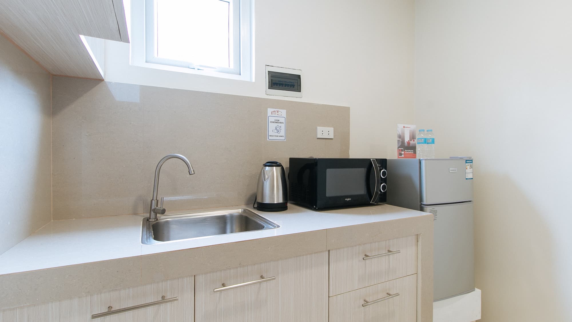 RedDoorz near Fernwoods Garden Quezon City, Room