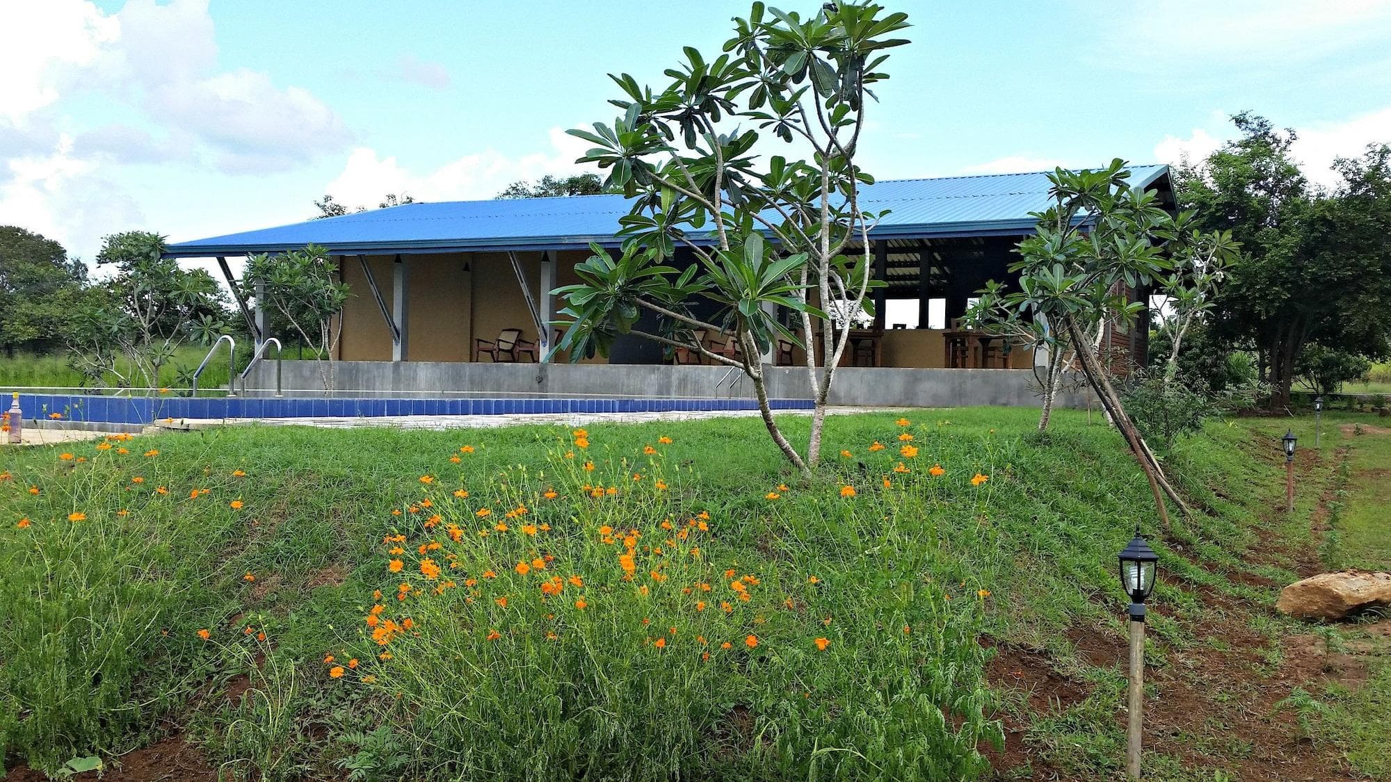 Rho Sigiriya Lake Edge Retreat, General view