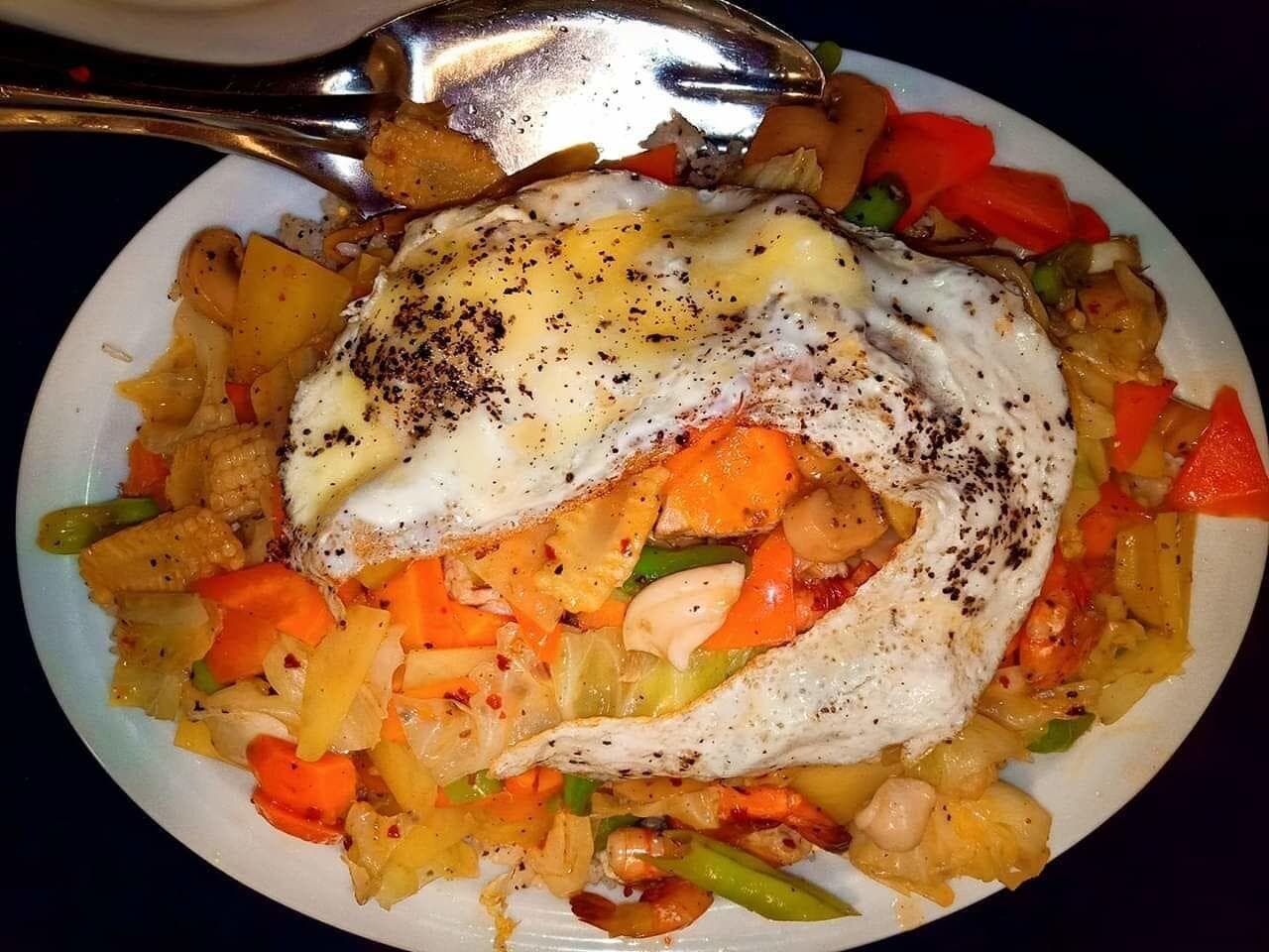 Rho Sigiriya Lake Edge Retreat, Restaurant