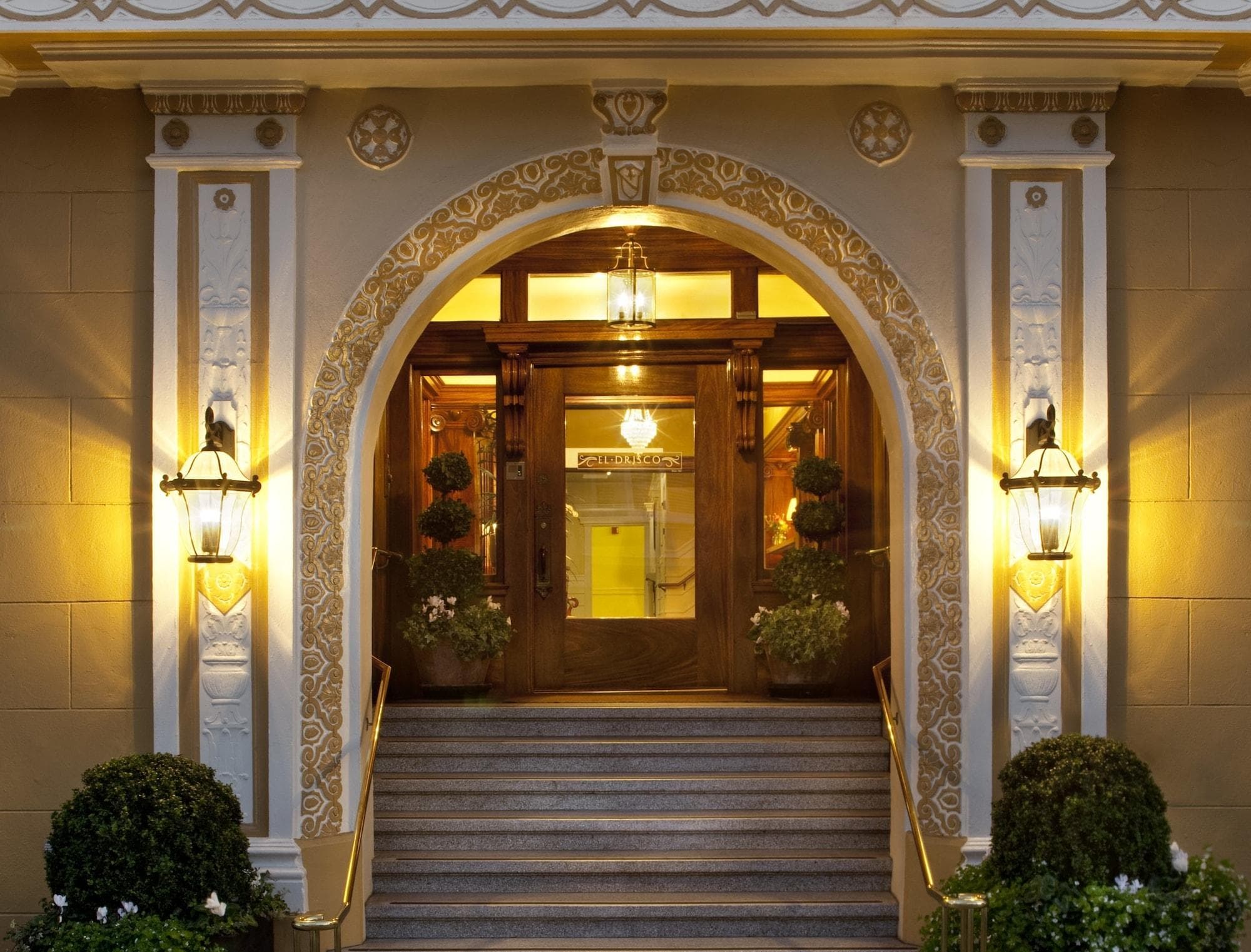 Hotel Drisco, General view