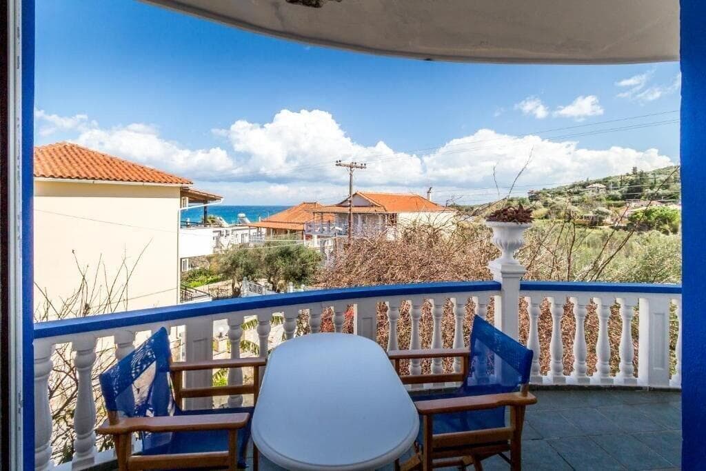 Velendzas Holidays, General view