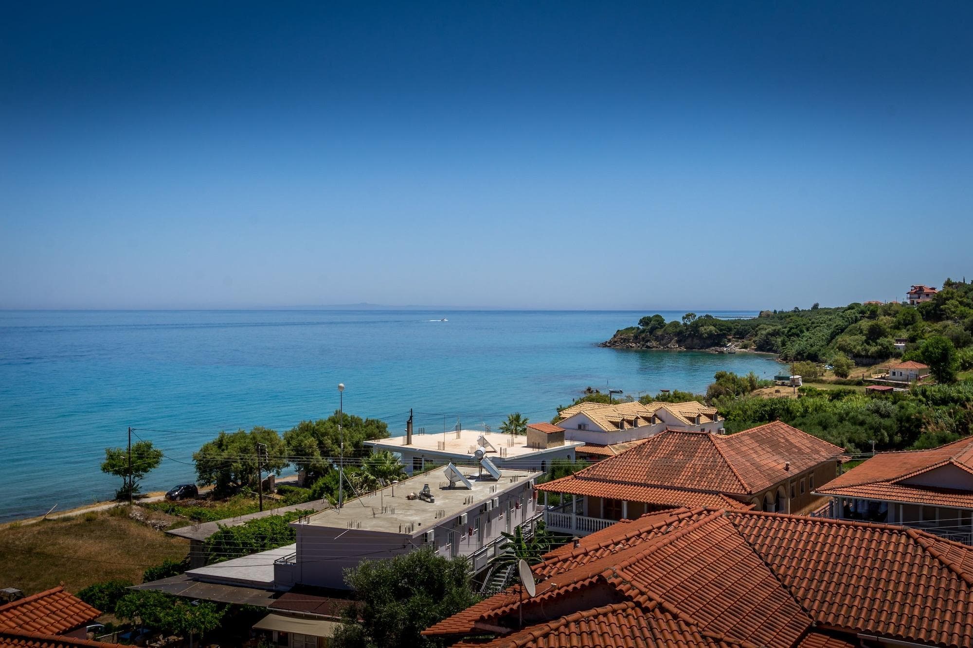 Velendzas Holidays, General view