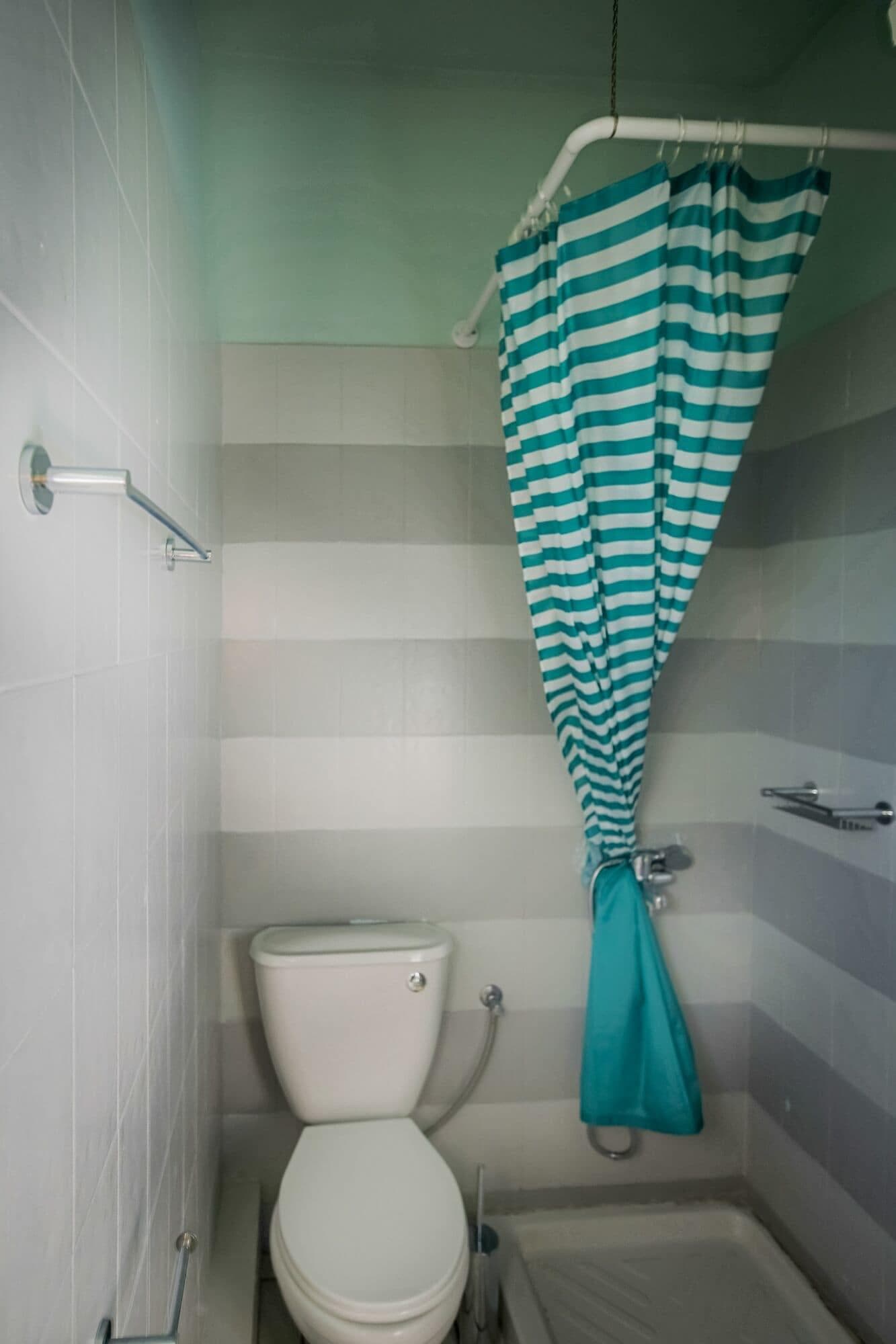 Velendzas Holidays, Room