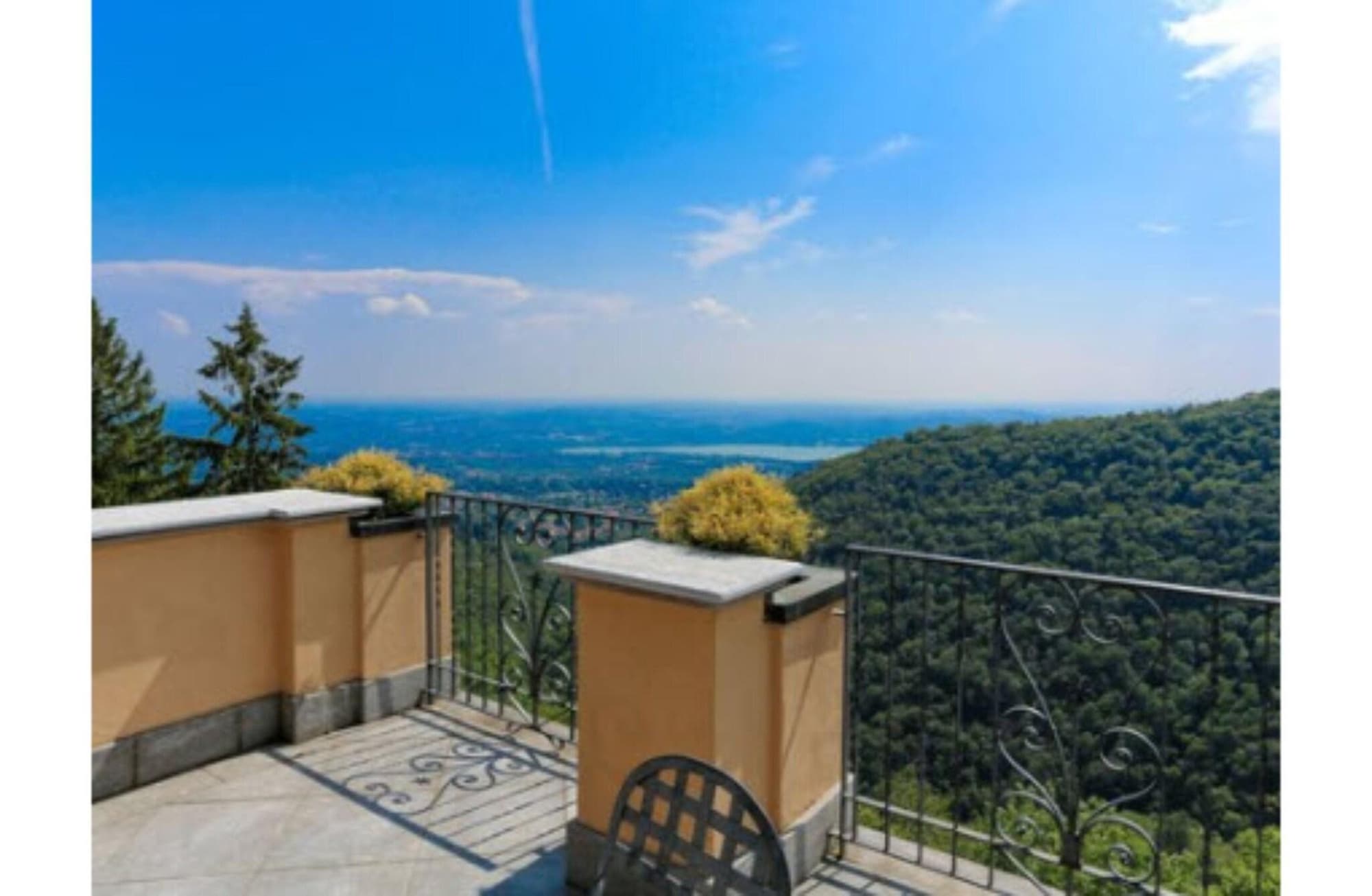 Hotel Colonne, General view