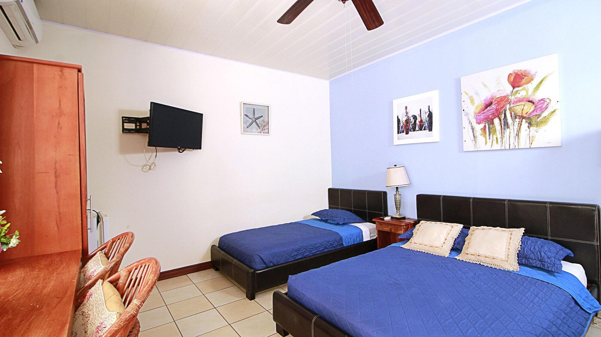 Hotel Las Brisas, Room