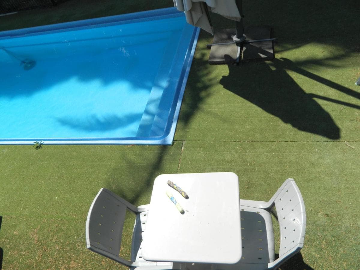 Coachman Motel, Pool