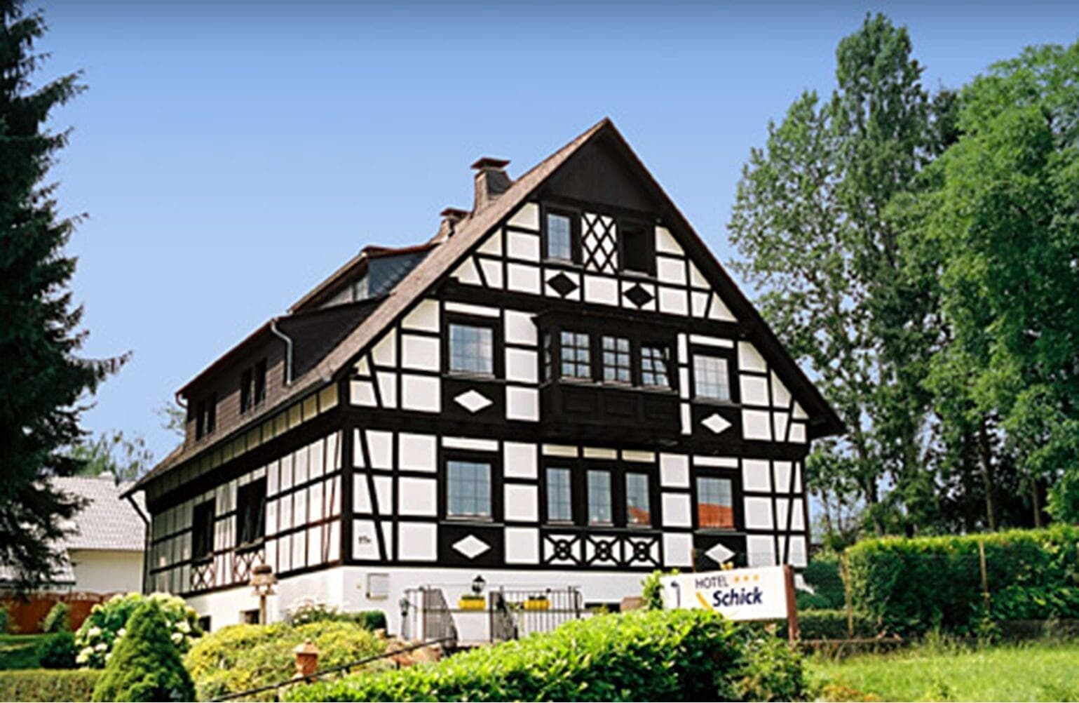 Hotel Schick, General view