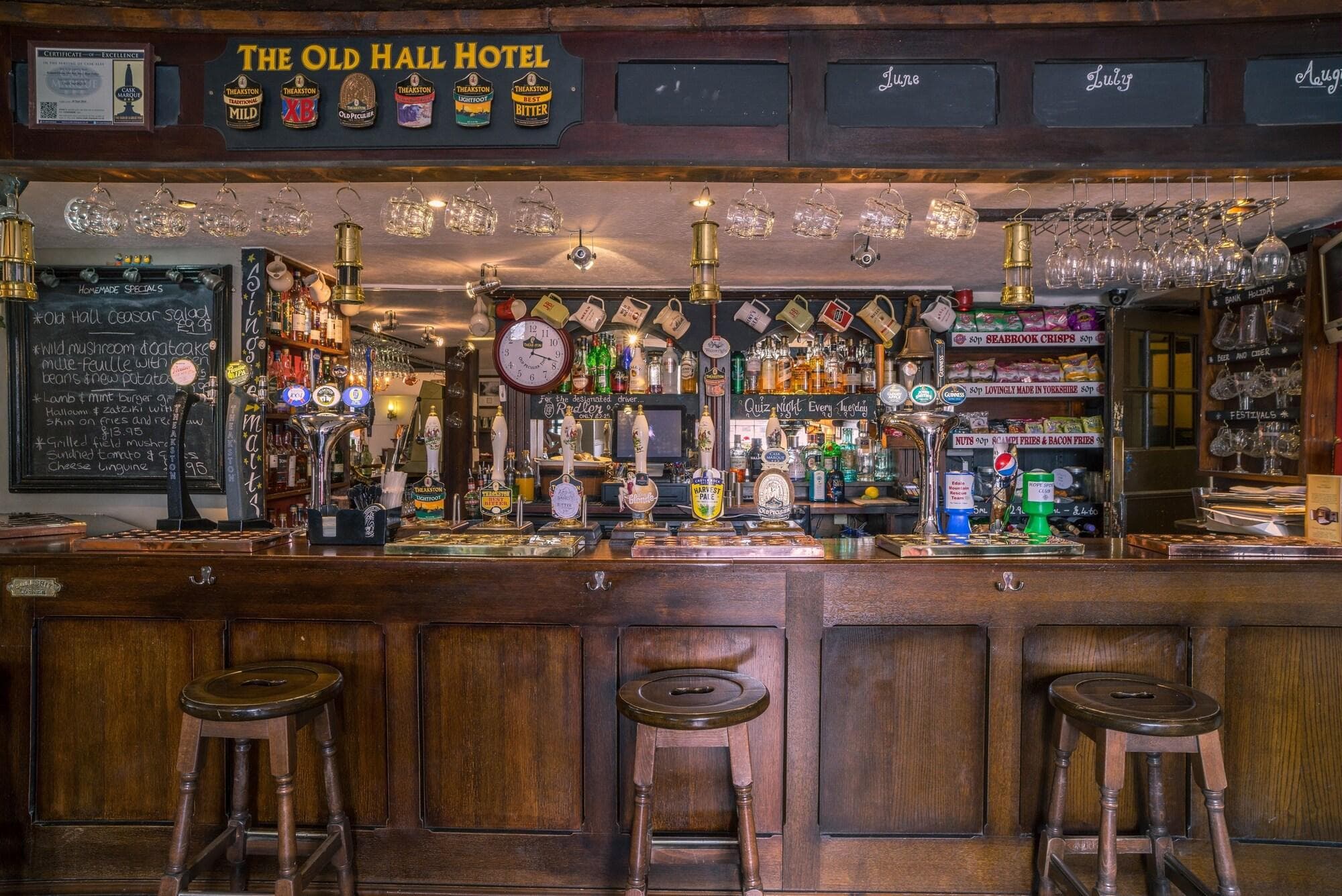 The Old Hall Hotel, Bar
